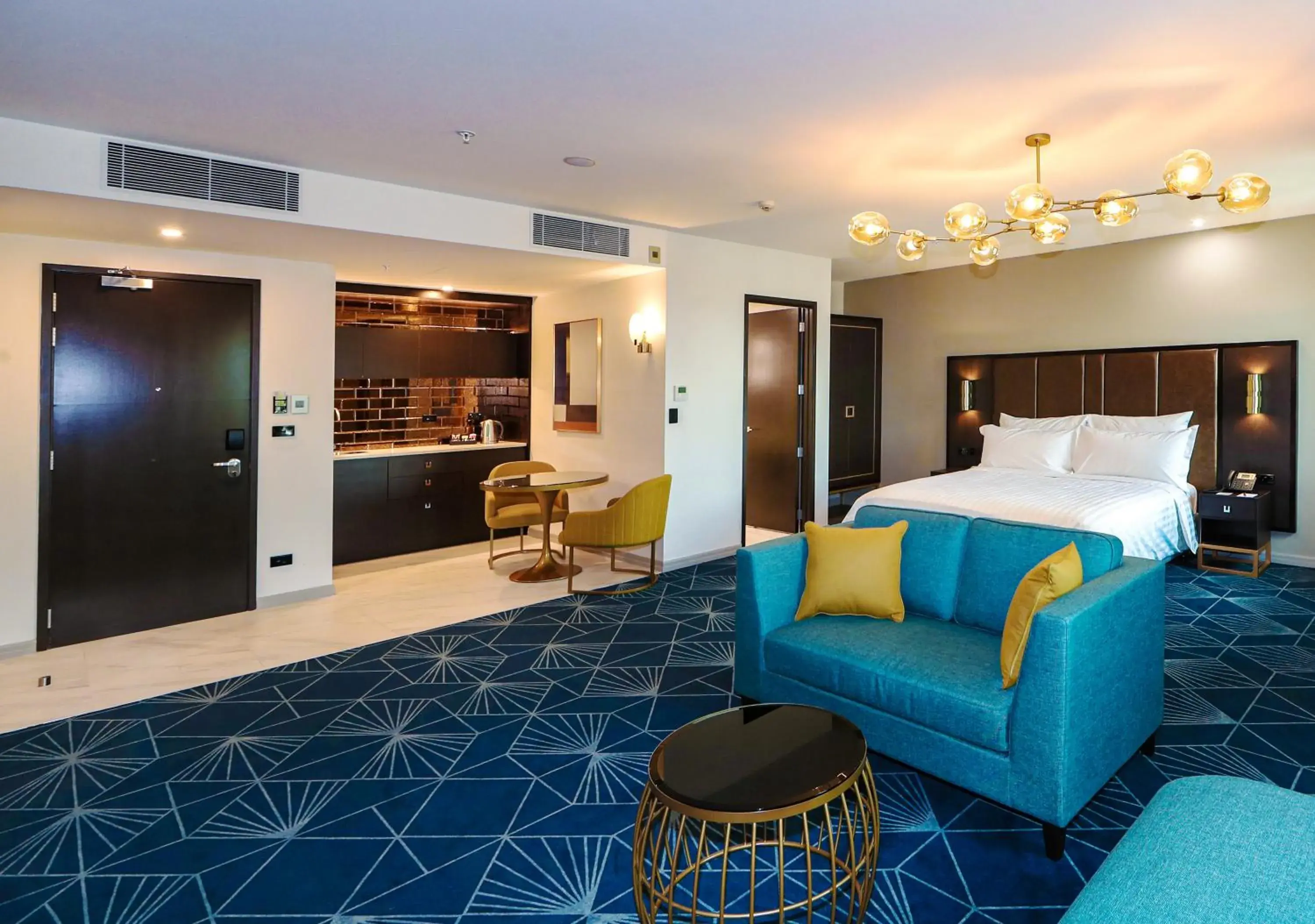 Deluxe Premium Studio in Swiss-Belhotel Napier Deluxe Premium Studio in Swiss-Belhotel Napier