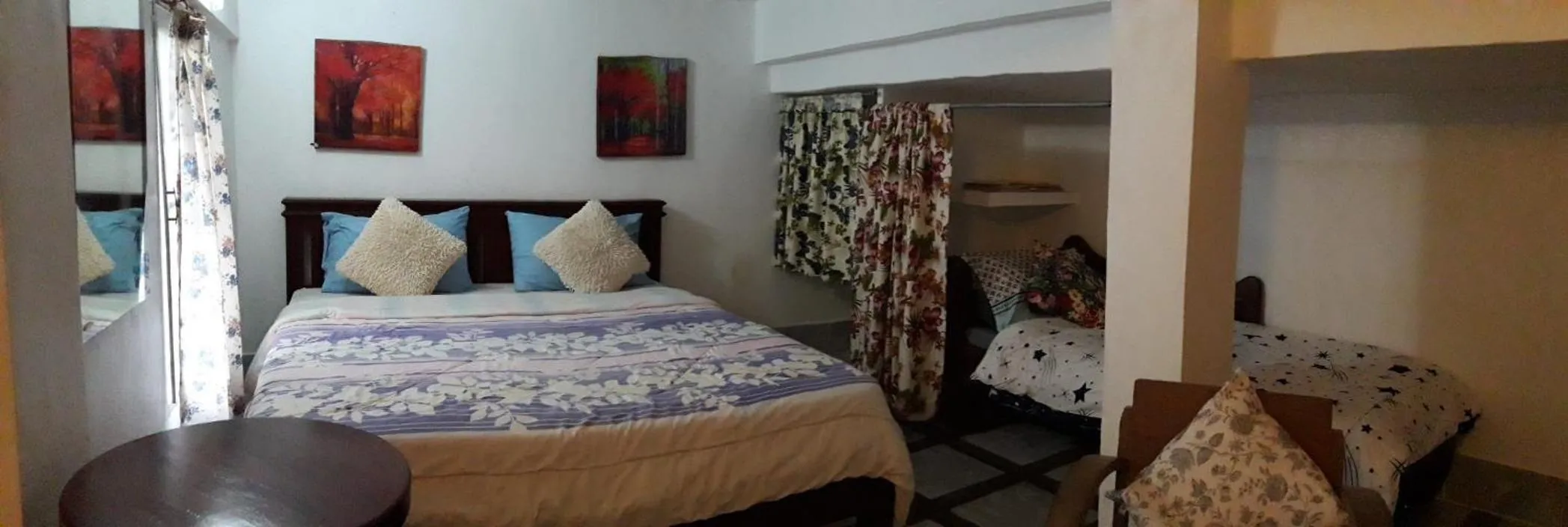 Bed in Banthorphan Resort