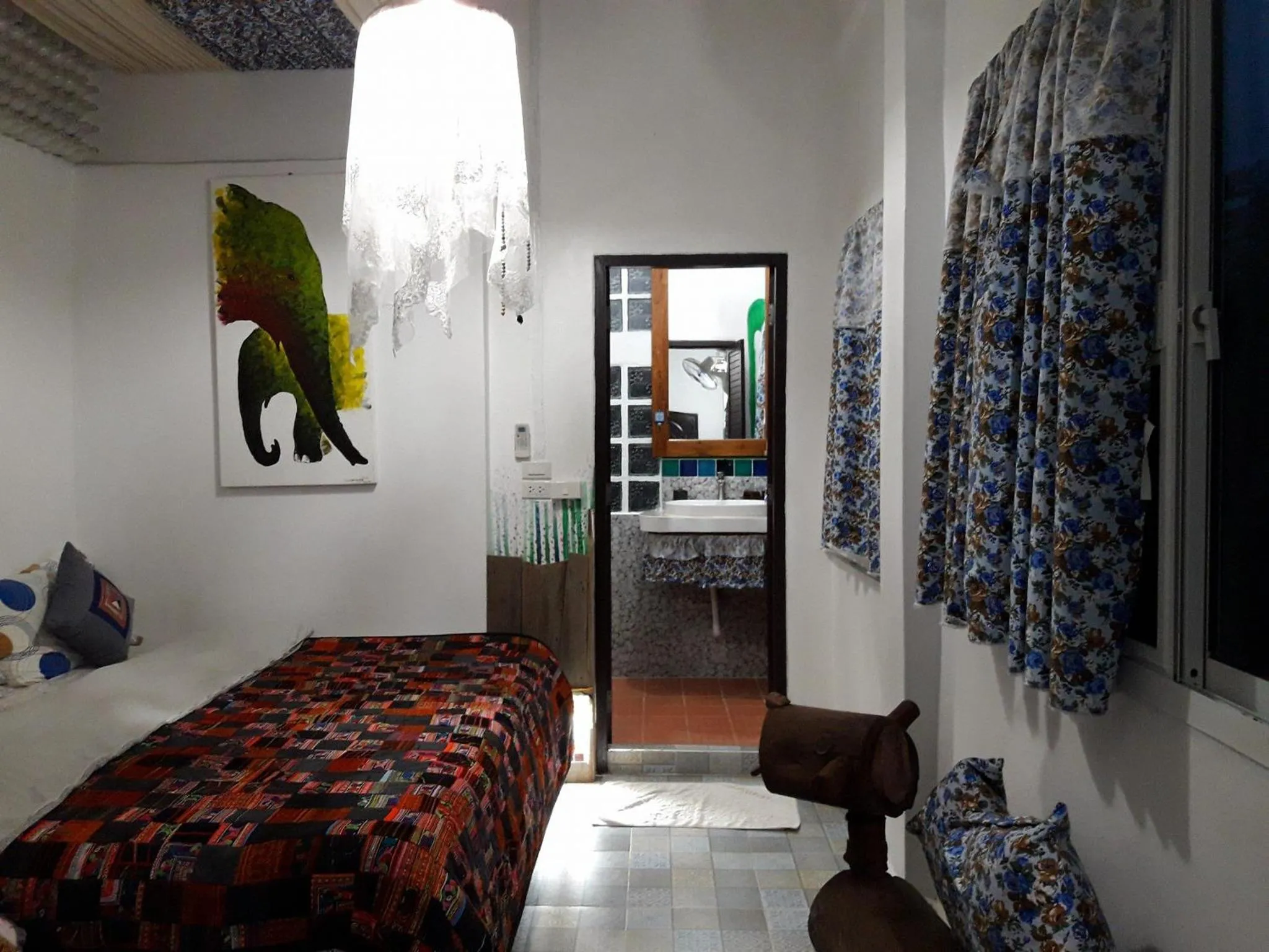 Bed in Banthorphan Resort