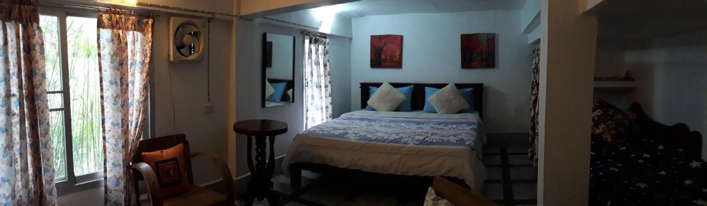 Bed in Banthorphan Resort