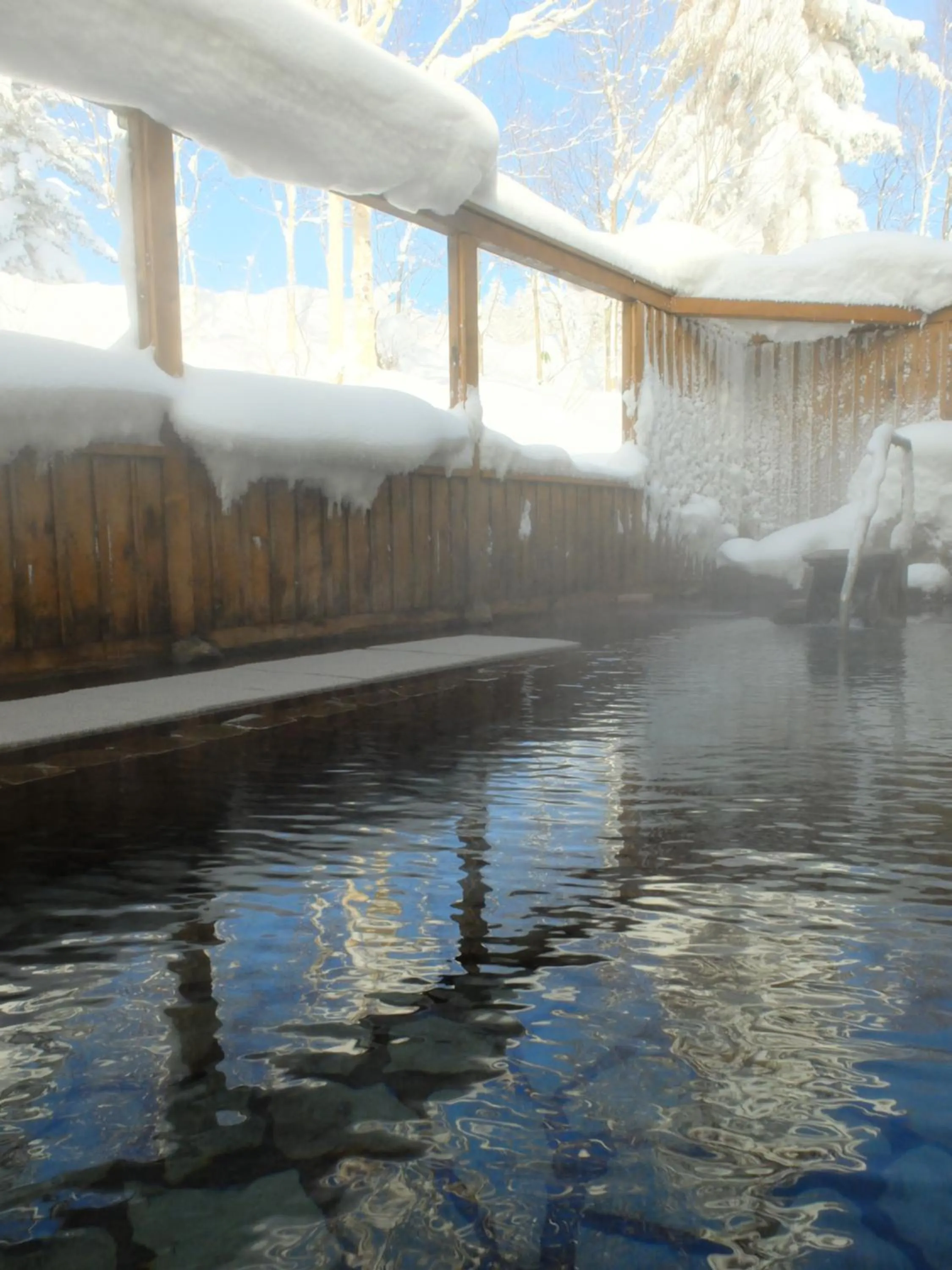 Winter in K's House Hokkaido - Asahidake Onsen Hostel