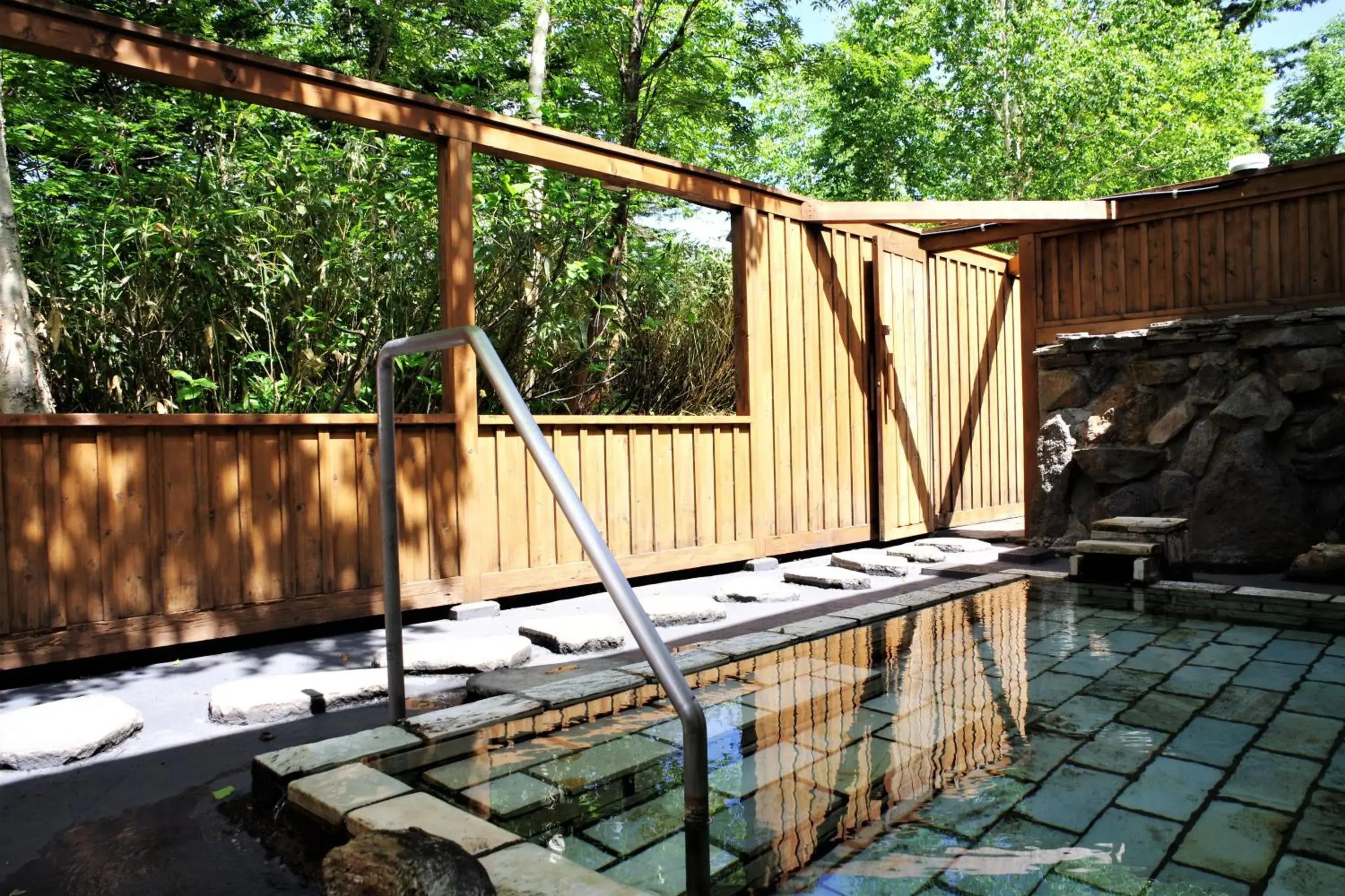 Double Room with Private Toilet in K's House Hokkaido - Asahidake Onsen Hostel Double Room with Private Toilet in K's House Hokkaido - Asahidake Onsen Hostel