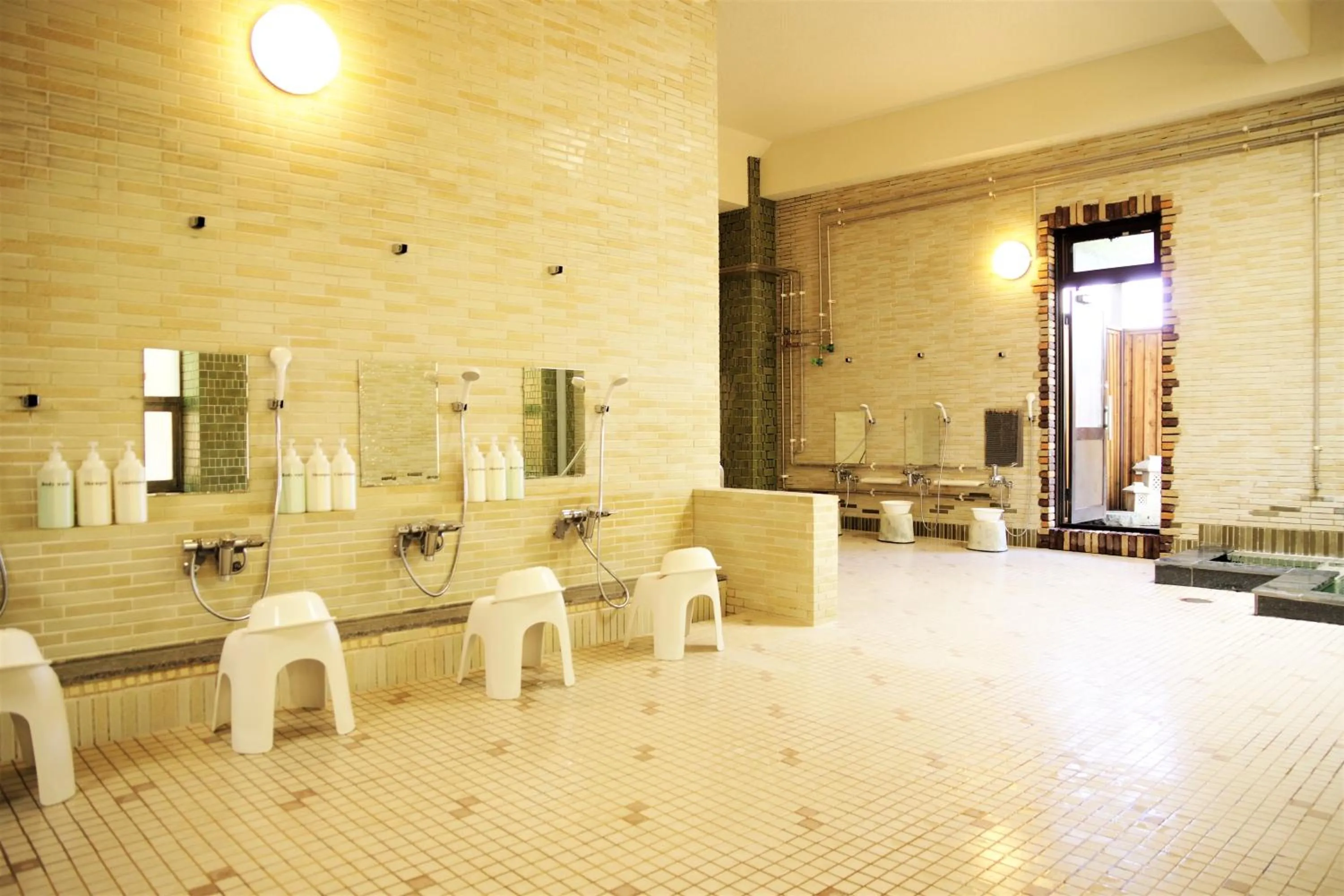 Hot Spring Bath in K's House Hokkaido - Asahidake Onsen Hostel