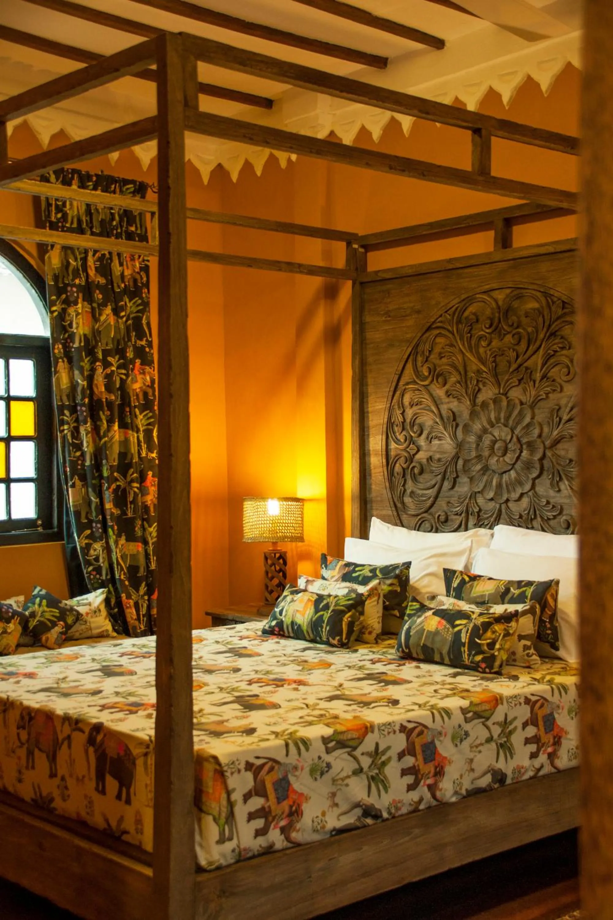 Photo of the whole room, Bed in Kholle House