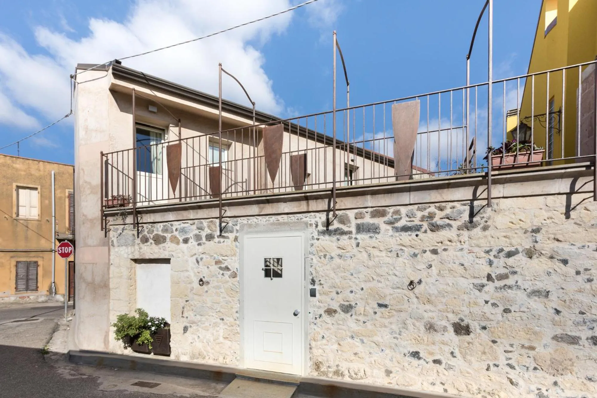Facade/entrance in Il Cortiletto Hotel Maison