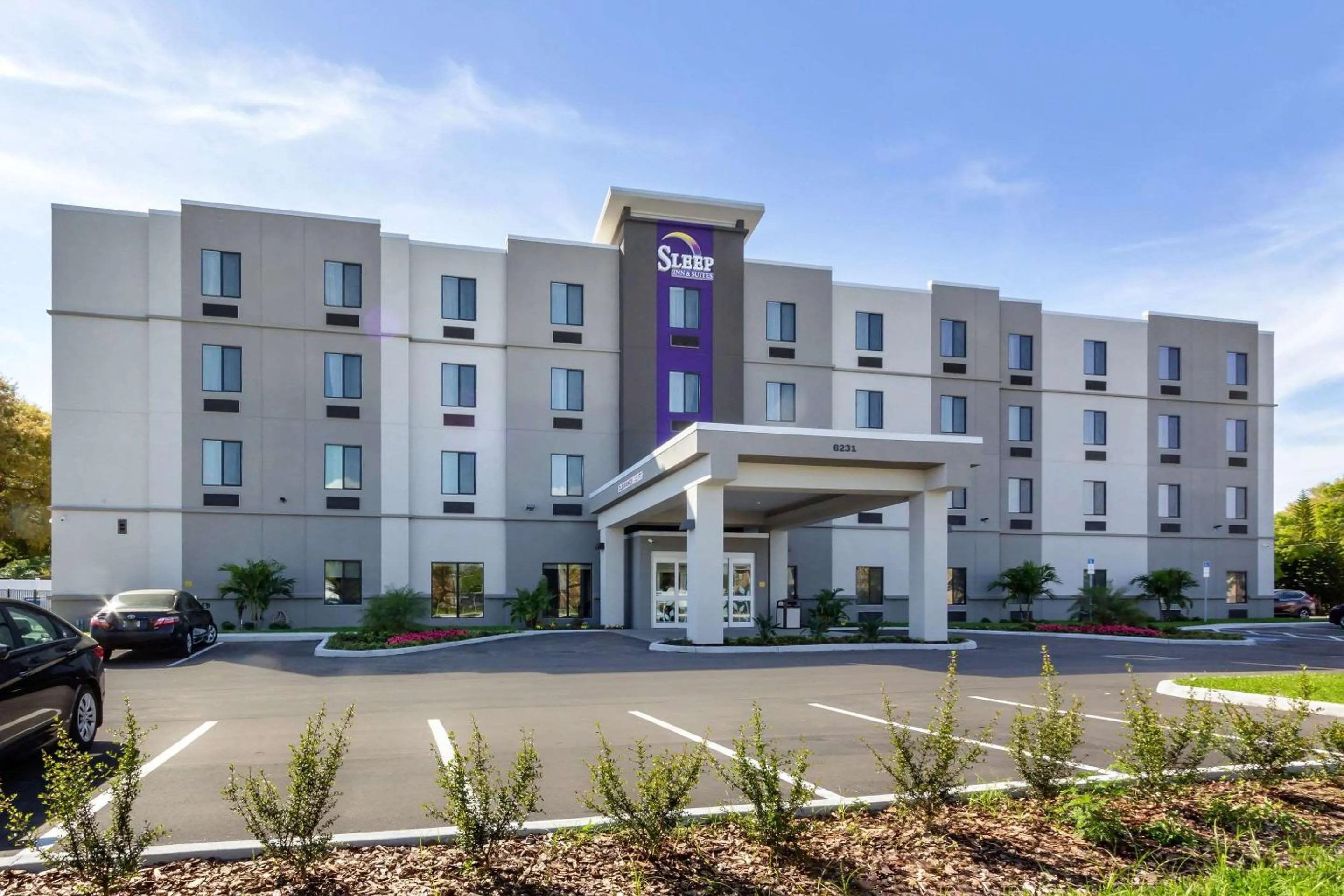 Property building in Sleep Inn & Suites Tampa South