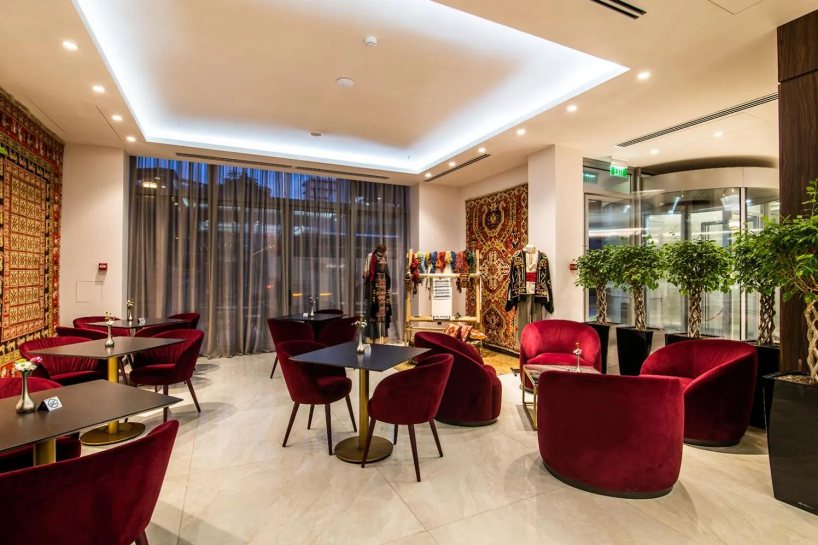 Lobby or reception in Ramada Hotel & Suites by Wyndham Yerevan