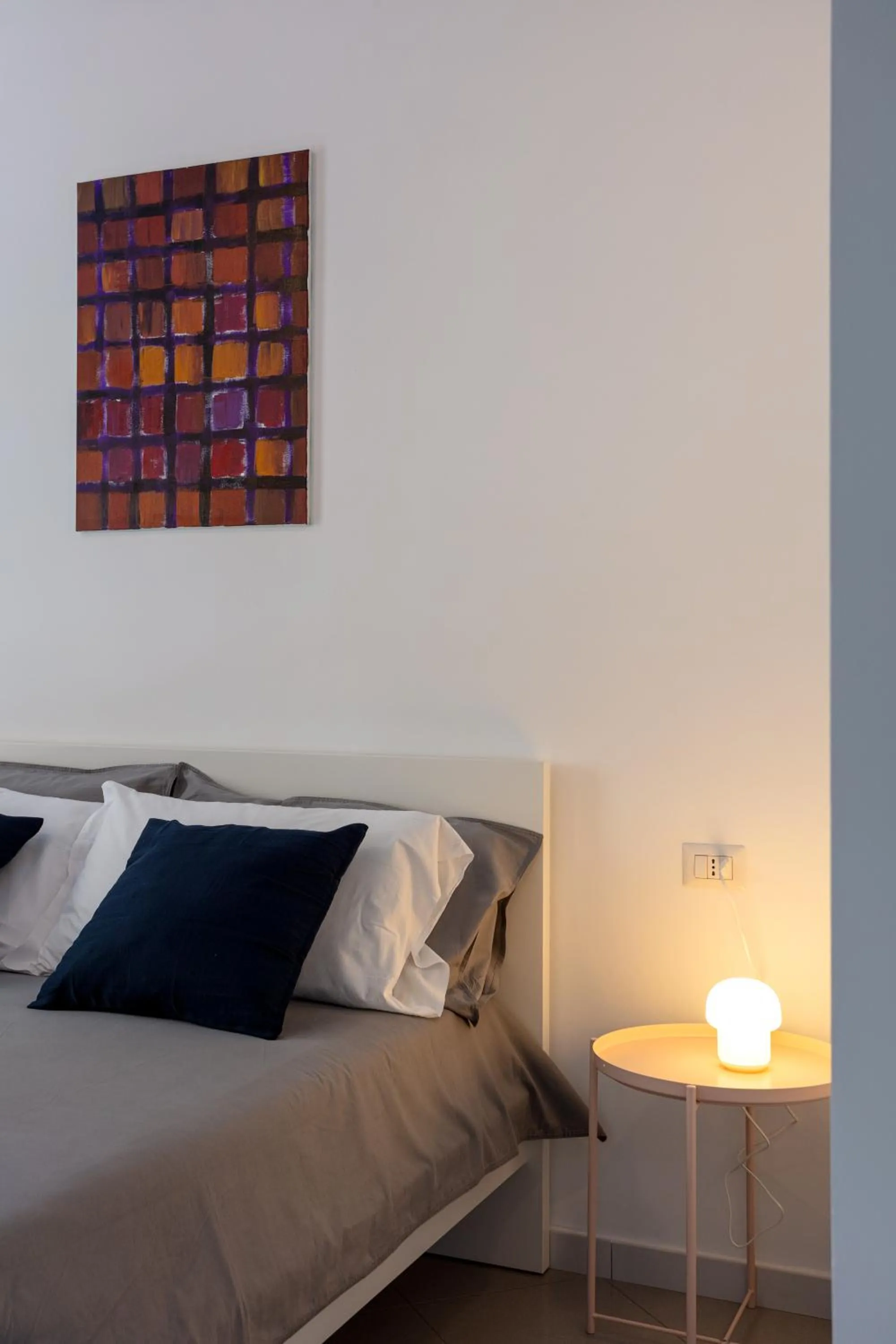 Photo of the whole room, Bed in Nesea