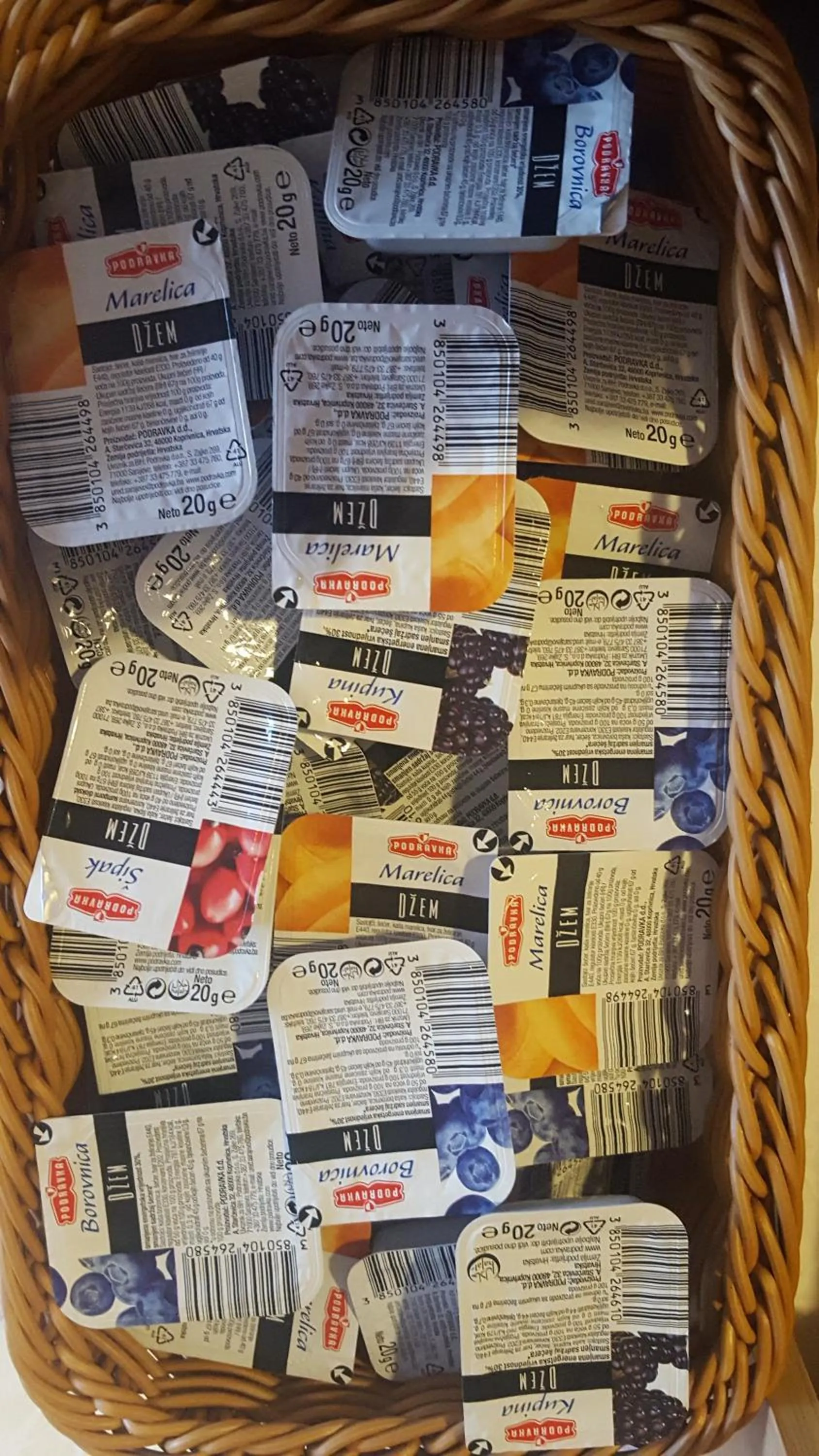 Buffet breakfast in Hotel Miramare