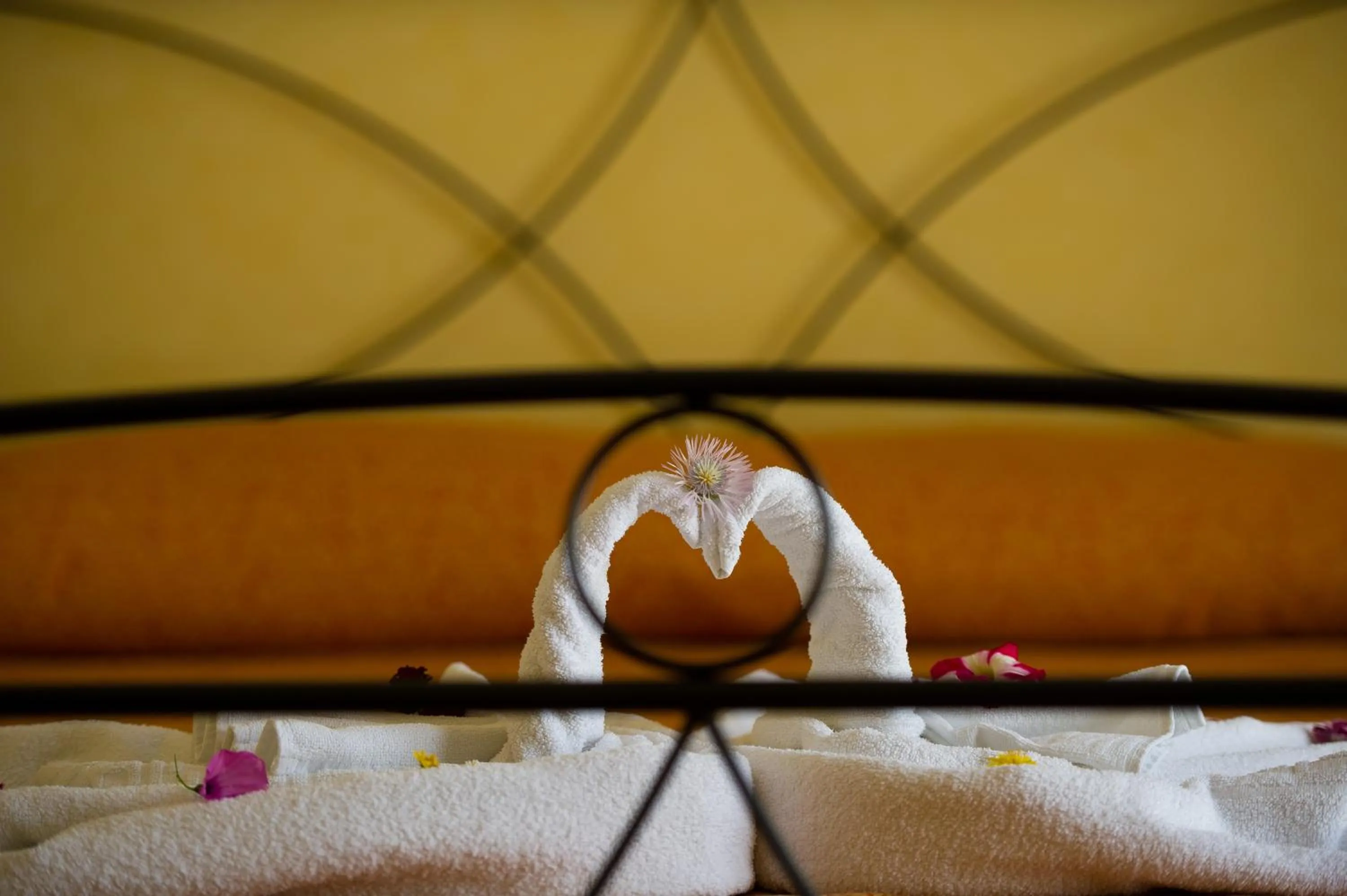 Decorative detail, Bed in Al Cantuccio