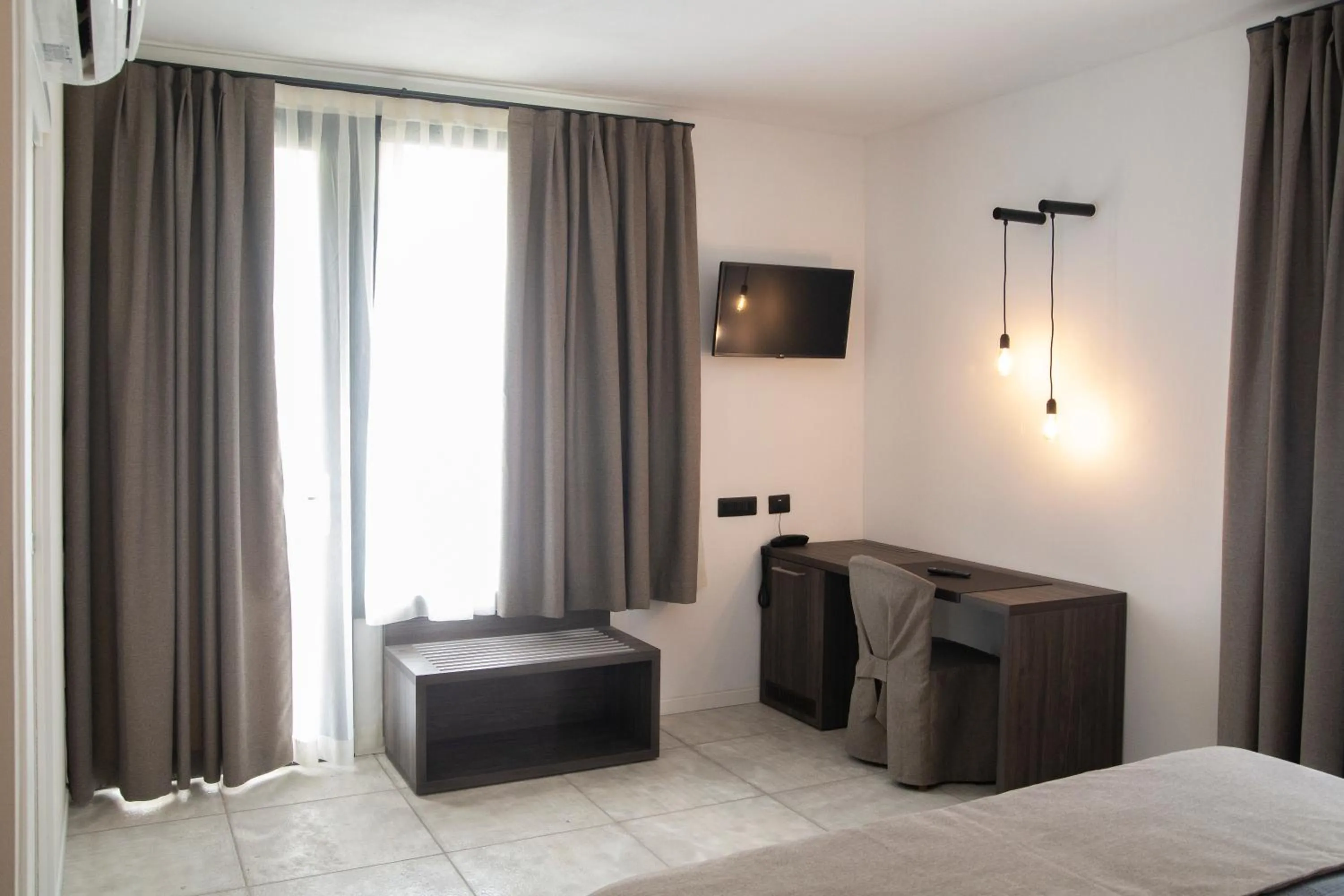 Seating area, Bed in taverna napoleone