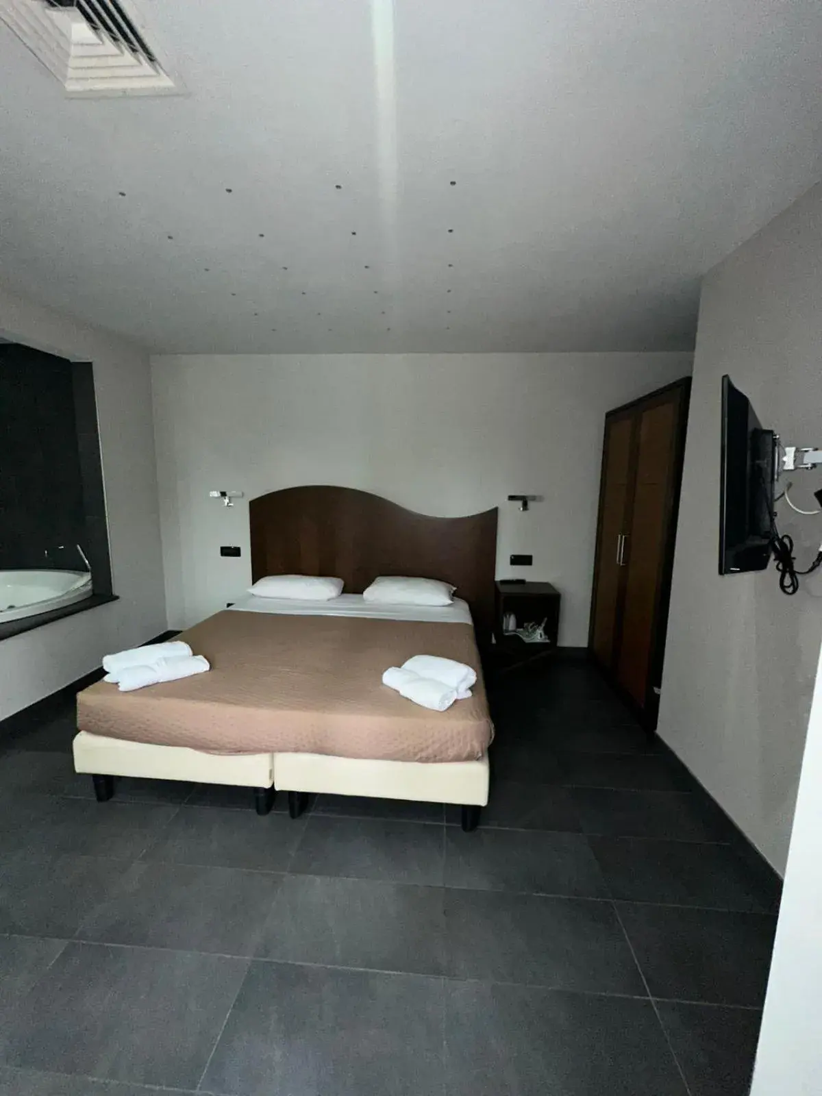 Junior Suite in taverna napoleone Junior Suite in taverna napoleone