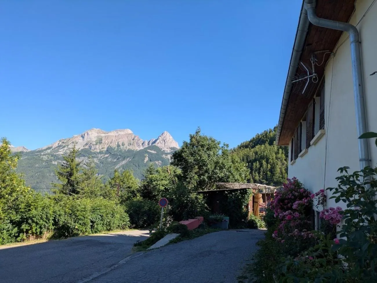 Property building in Auberge de Pra-Loup