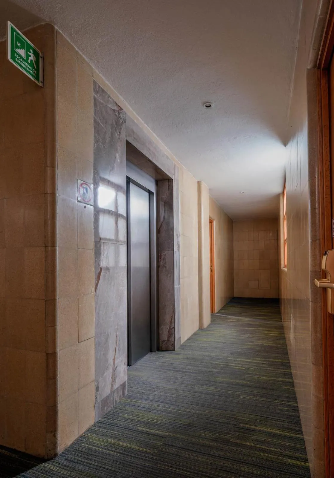 Decorative detail in Hotel New York Ciudad de Mexico