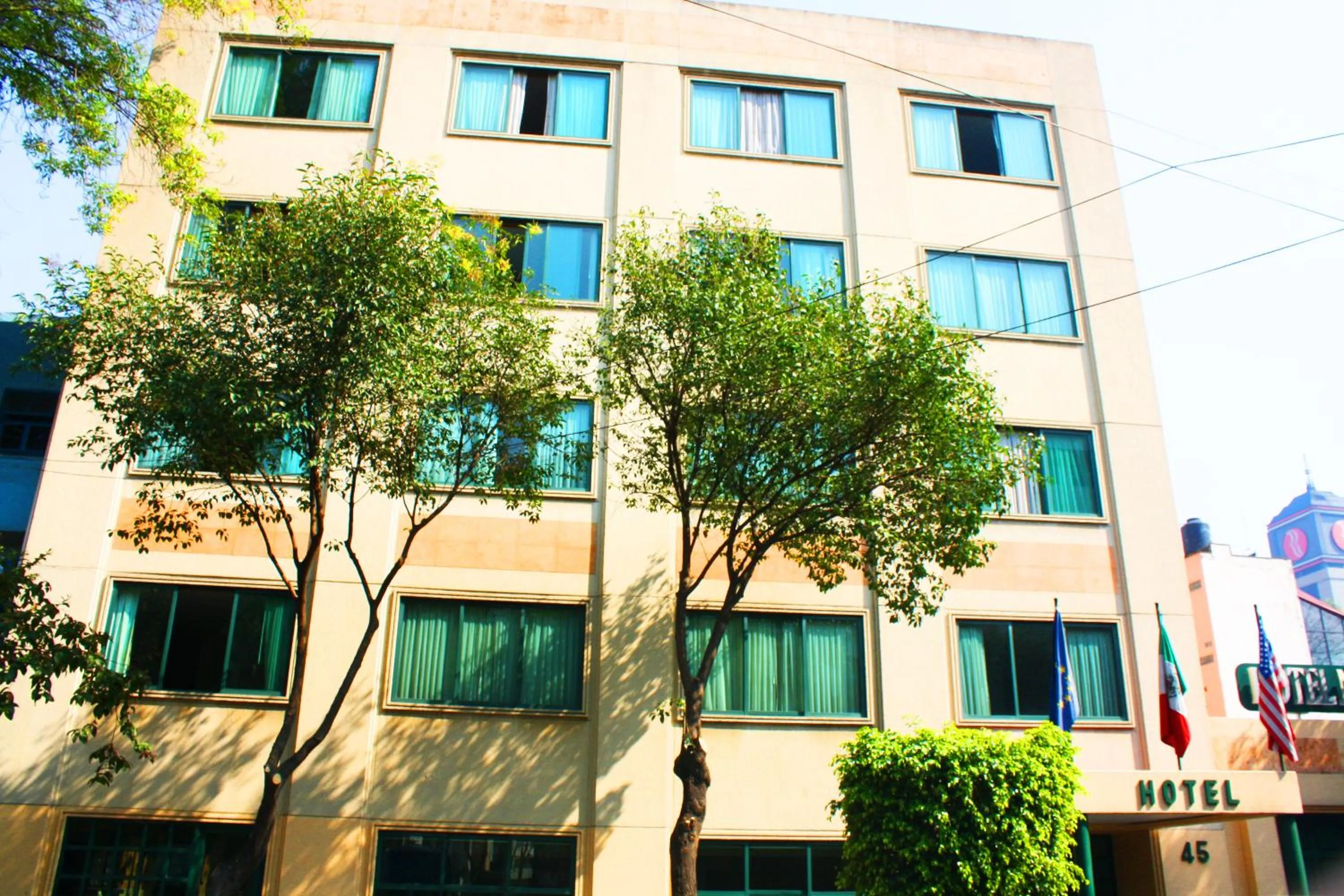 Facade/entrance in Hotel New York Ciudad de Mexico