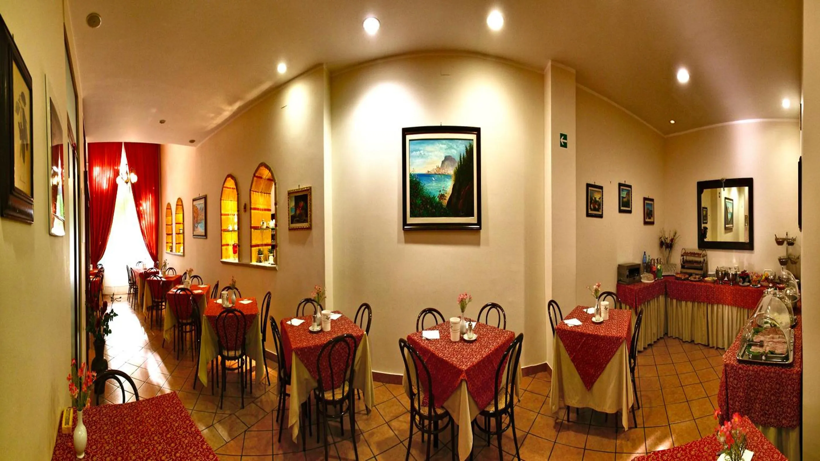 Restaurant/places to eat in Hotel Mediterraneo