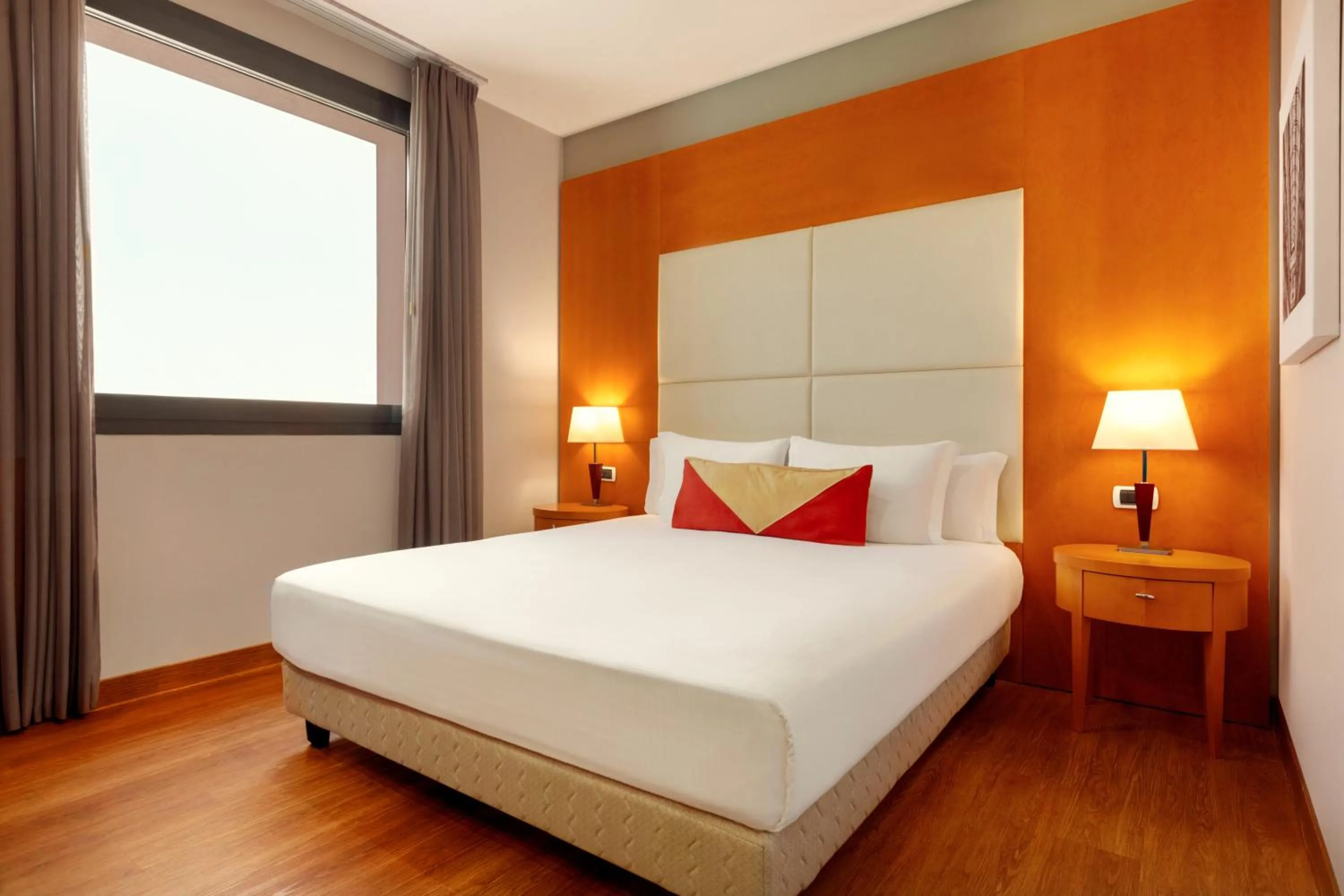 Bed in Zeus Essence Dolce by Wyndham Milan Malpensa