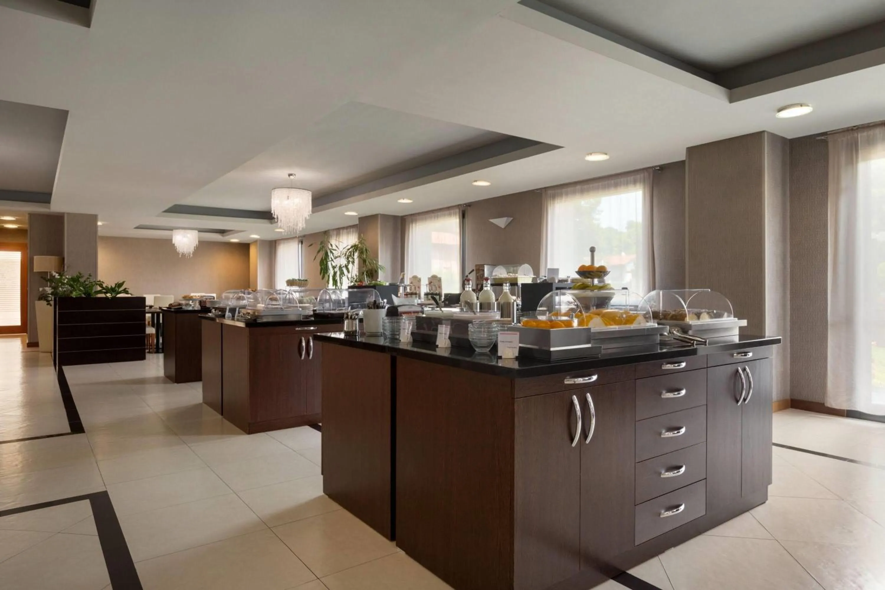 Breakfast in Zeus Essence Dolce by Wyndham Milan Malpensa