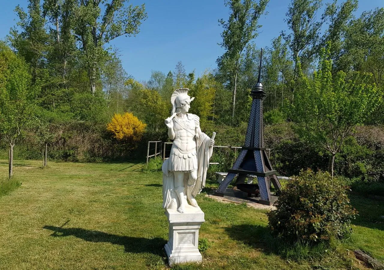 Spring in Chateau des Perichons