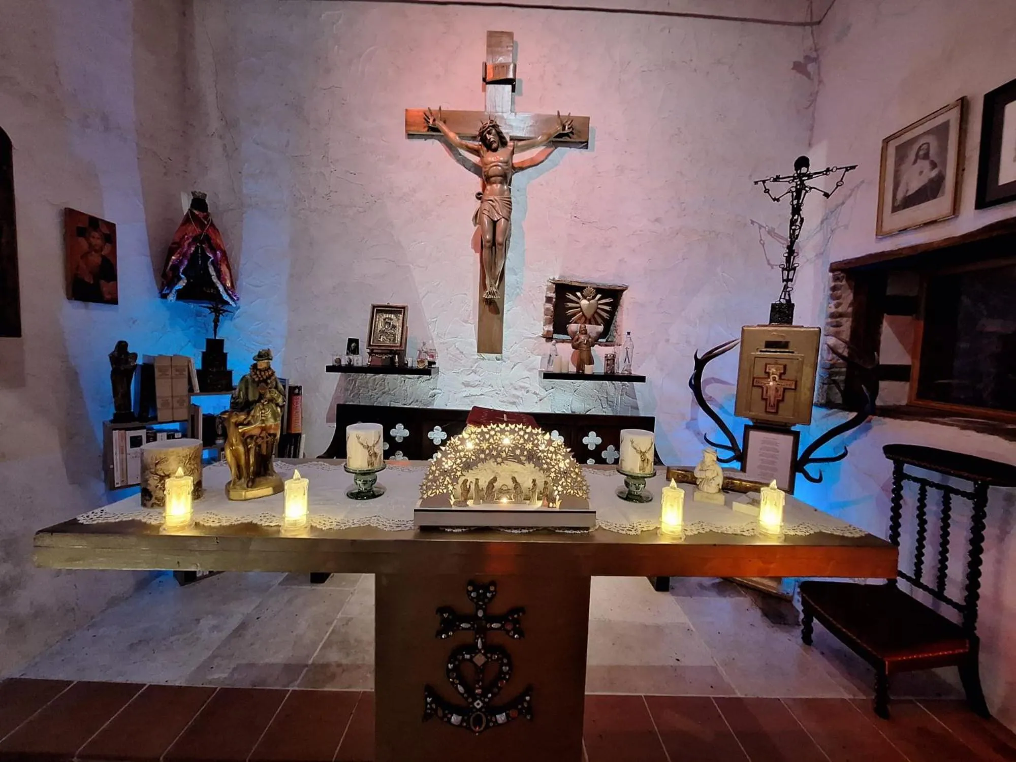 Place of worship in Chateau des Perichons