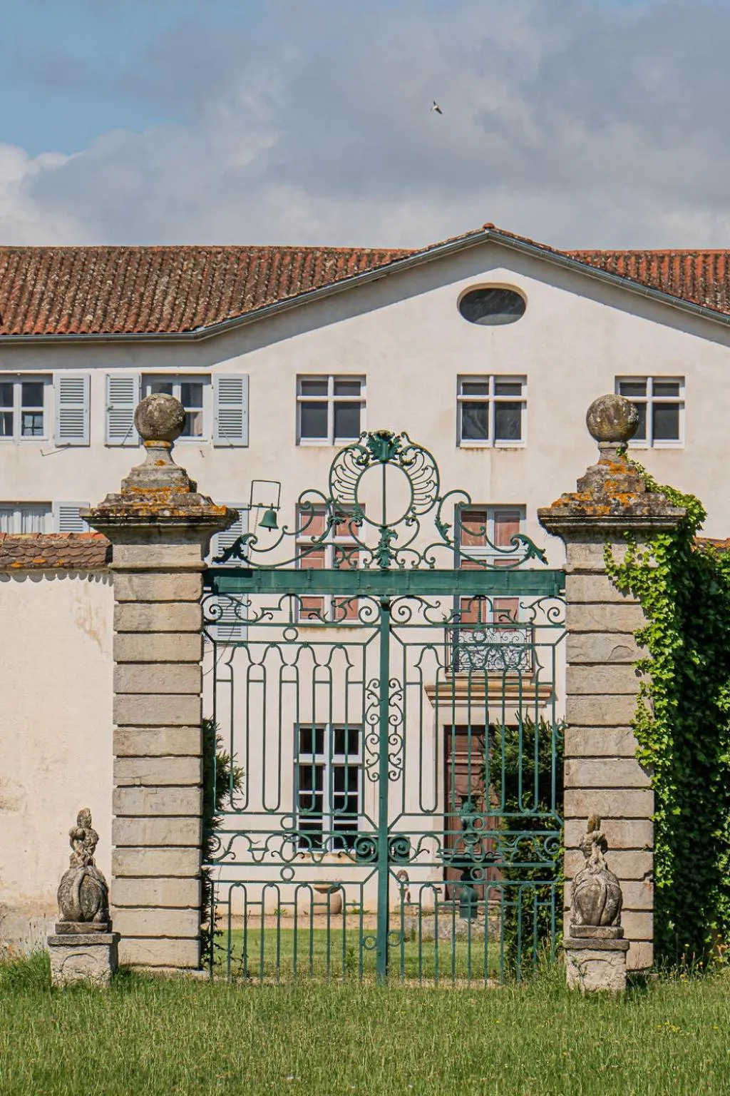 View (from property/room) in Chateau des Perichons