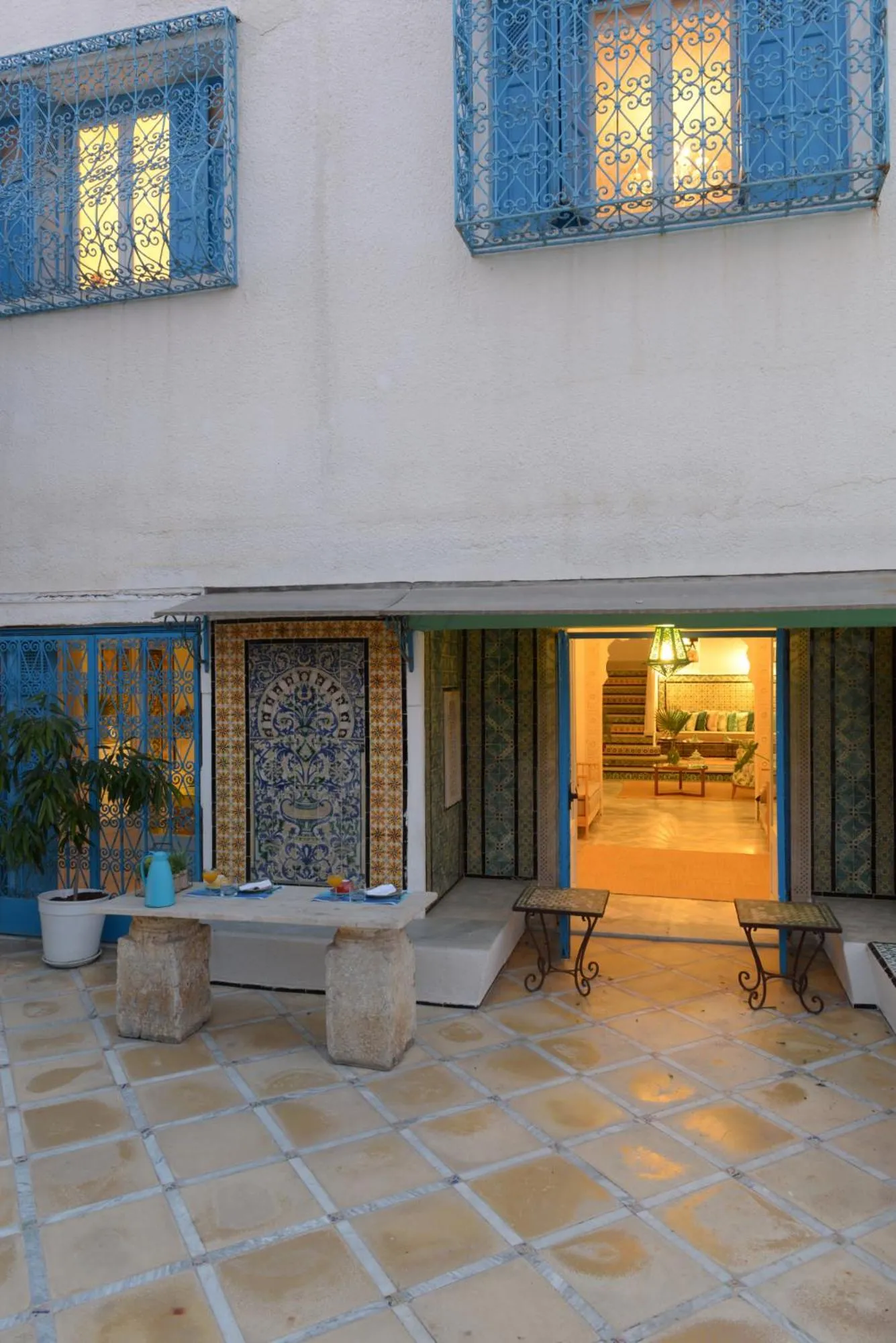 Patio in Dar Marsa Cubes