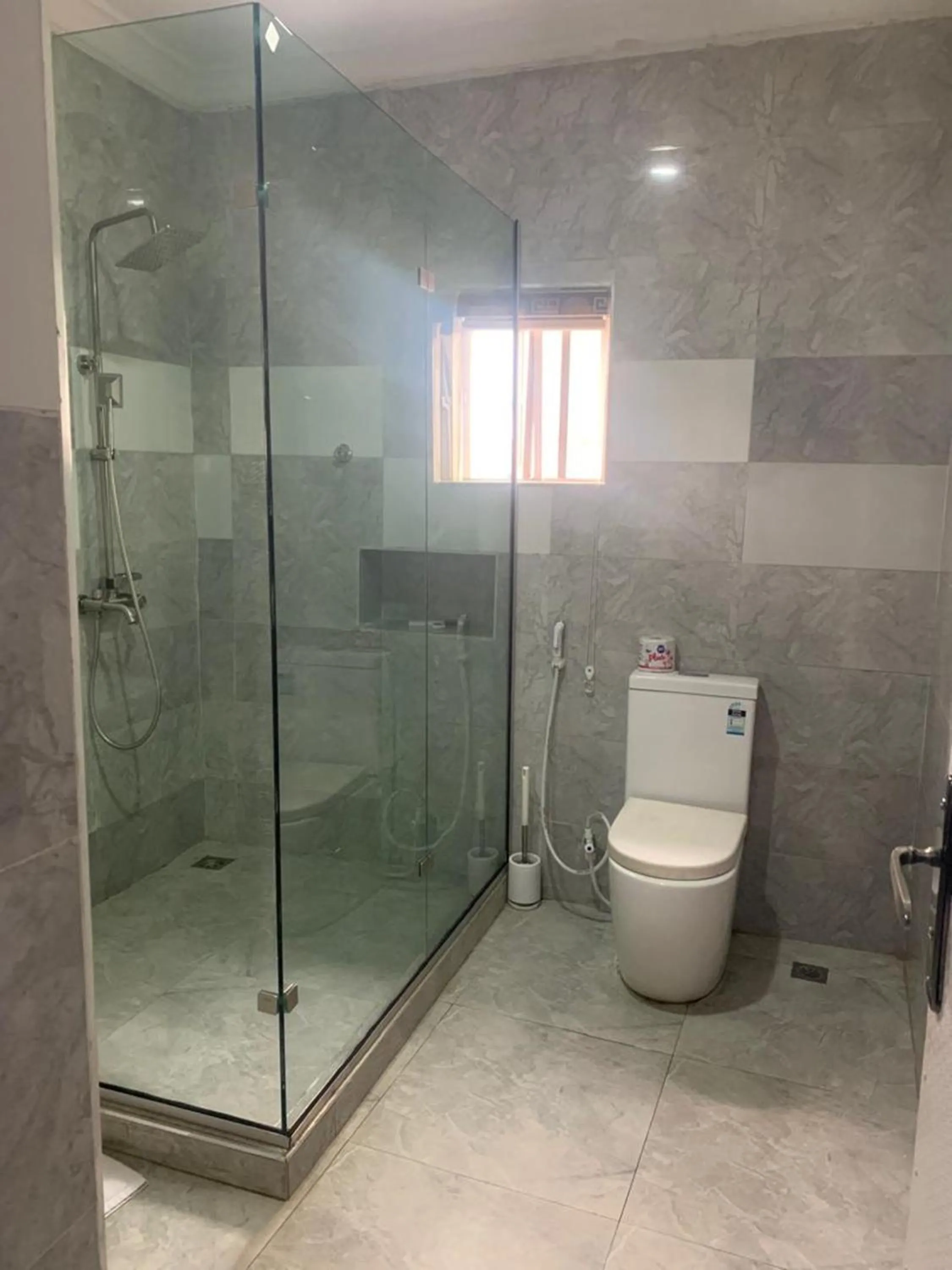 Bathroom in Mountain Top Lodge Hotel