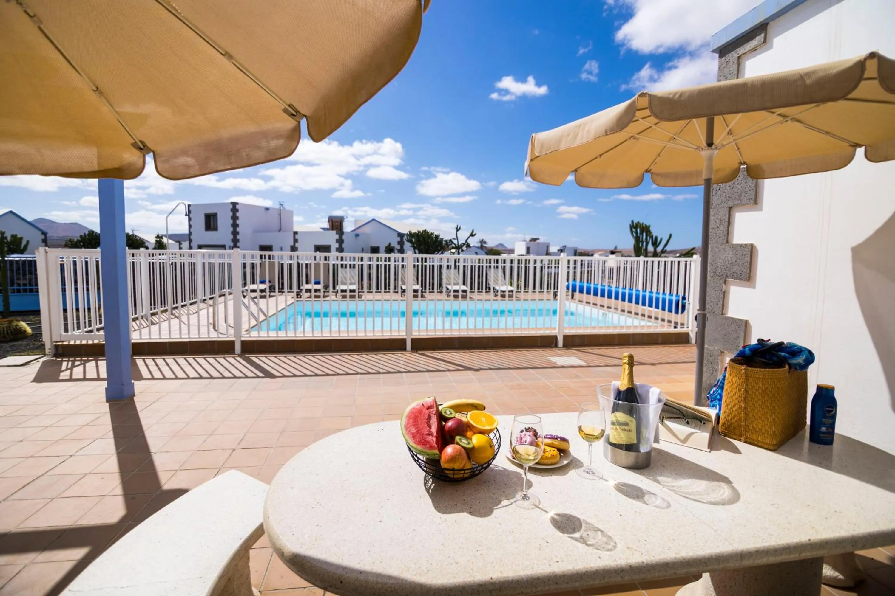 Day in Villas & Apartamentos Tao Mazo