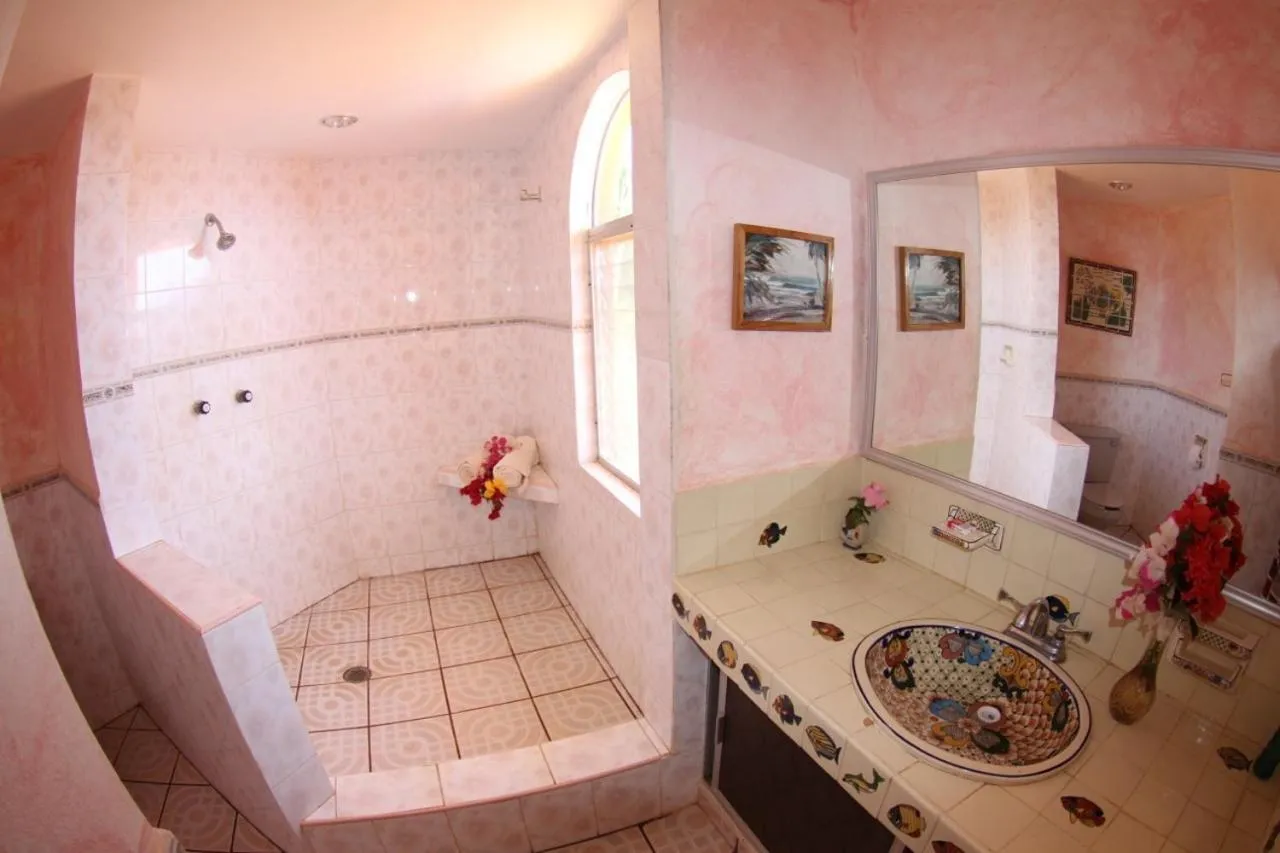 Hotel Villa Tropical