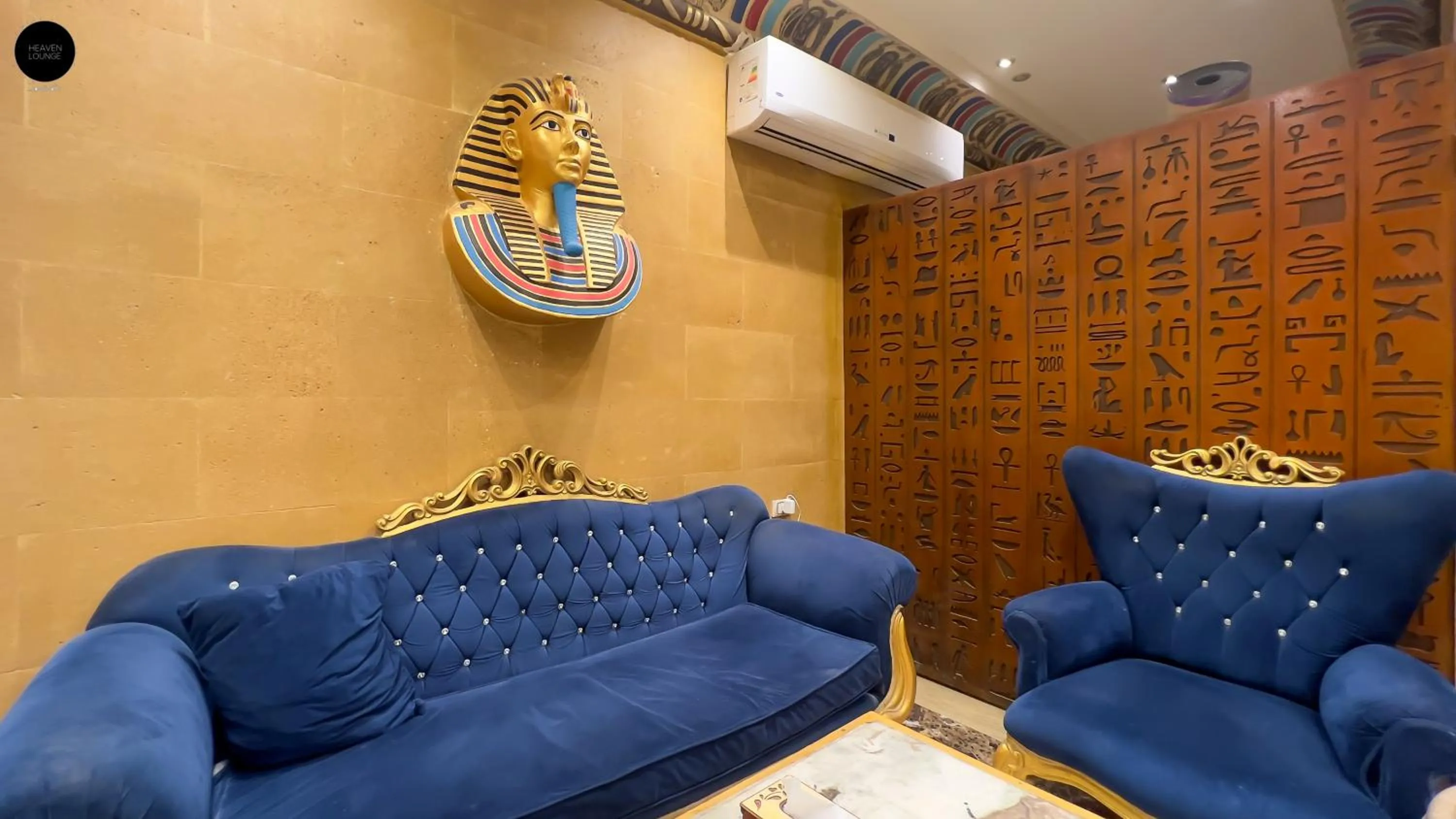 Living room in Giza Pyramids View Inn