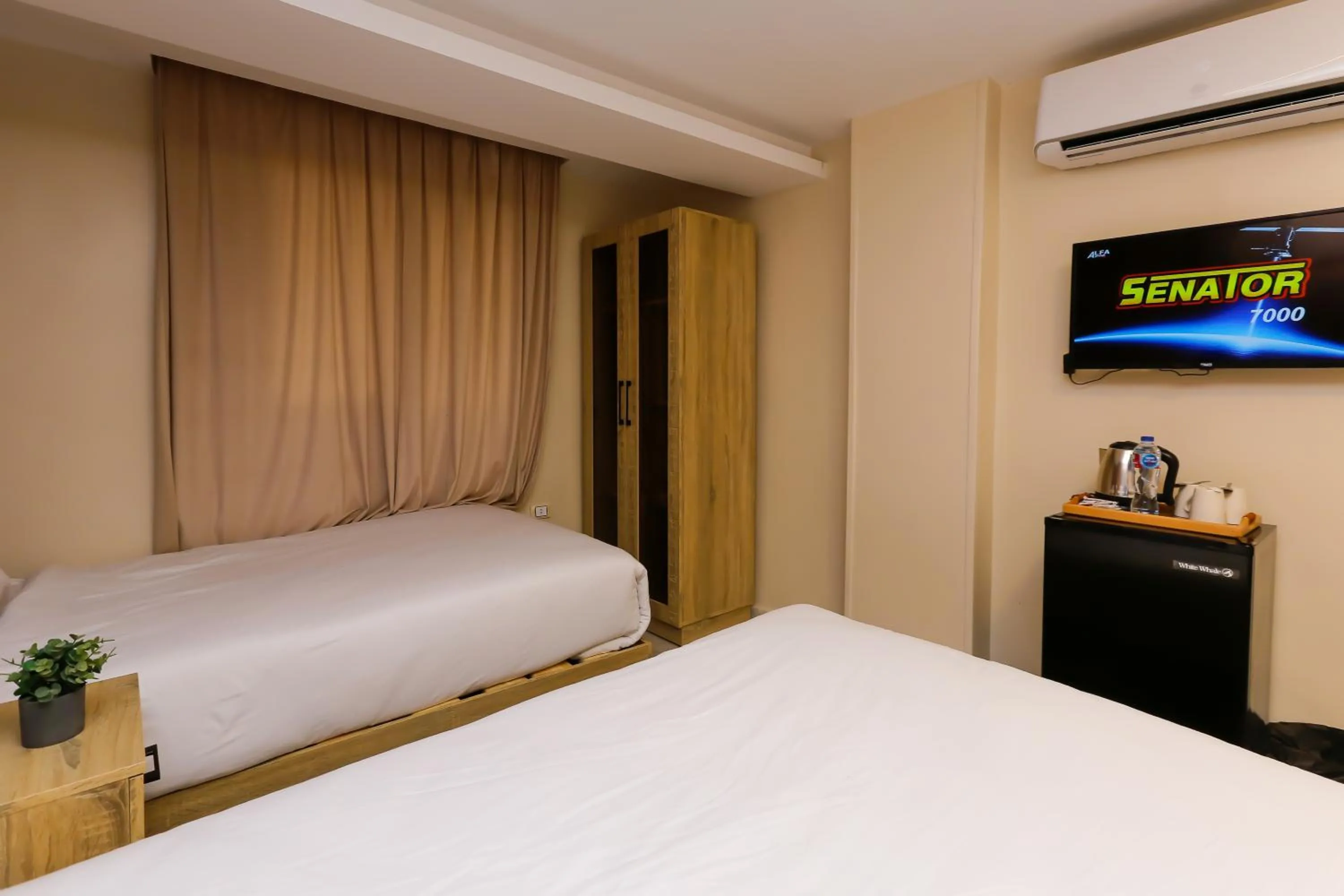 Bedroom, Bed in Giza Pyramids View Inn