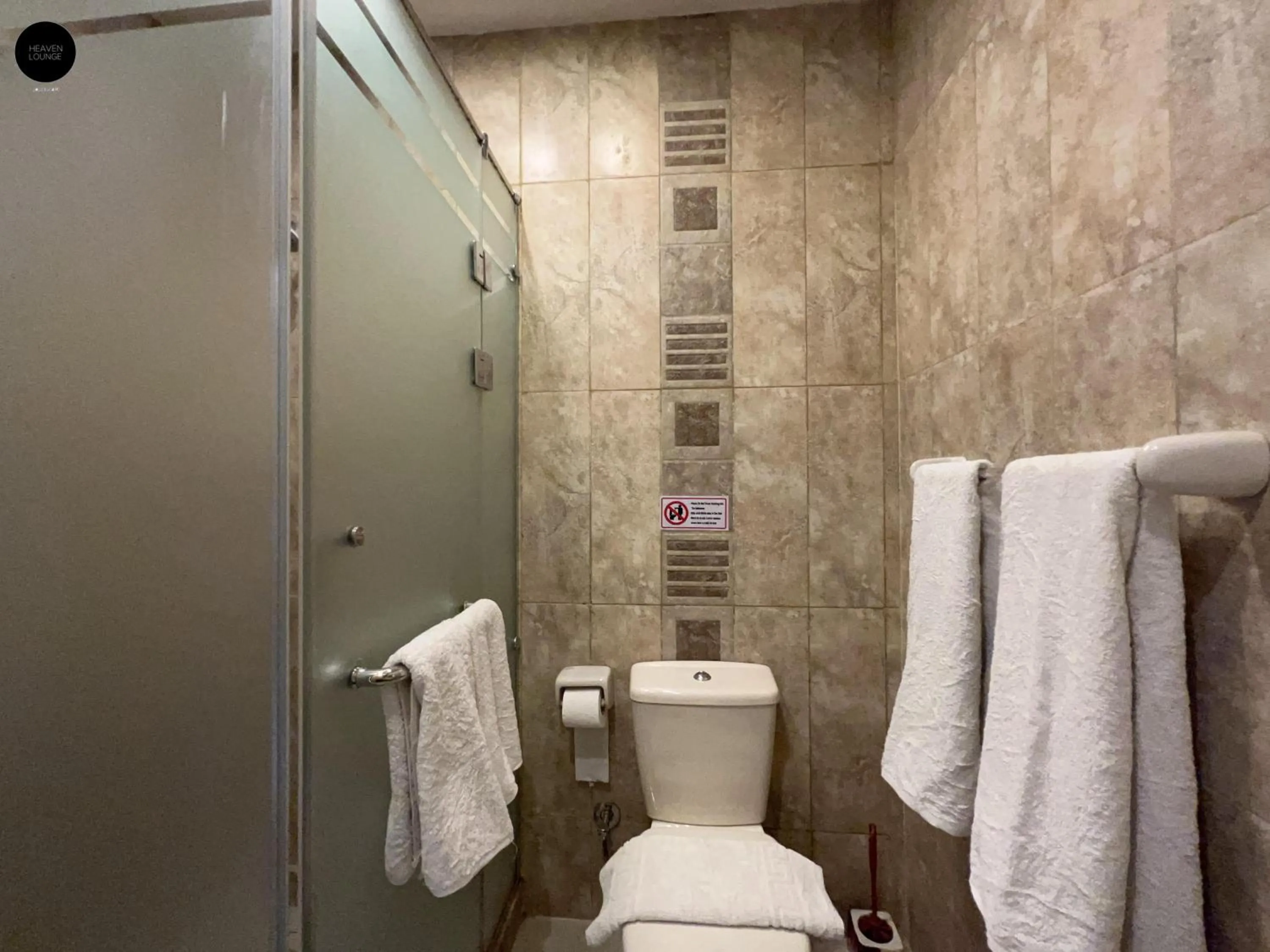 Toilet in Giza Pyramids View Inn