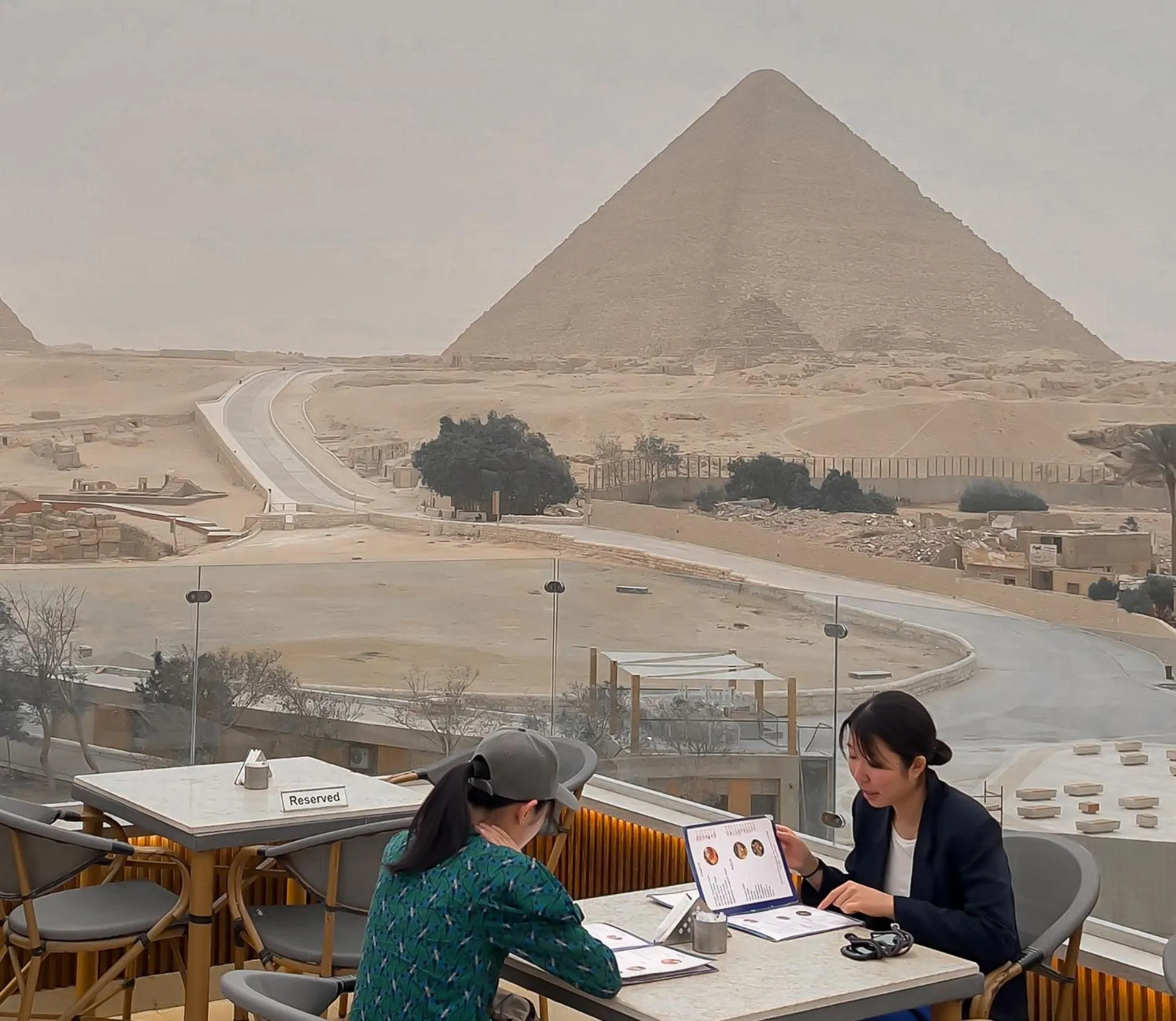 Restaurant/places to eat in Giza Pyramids View Inn