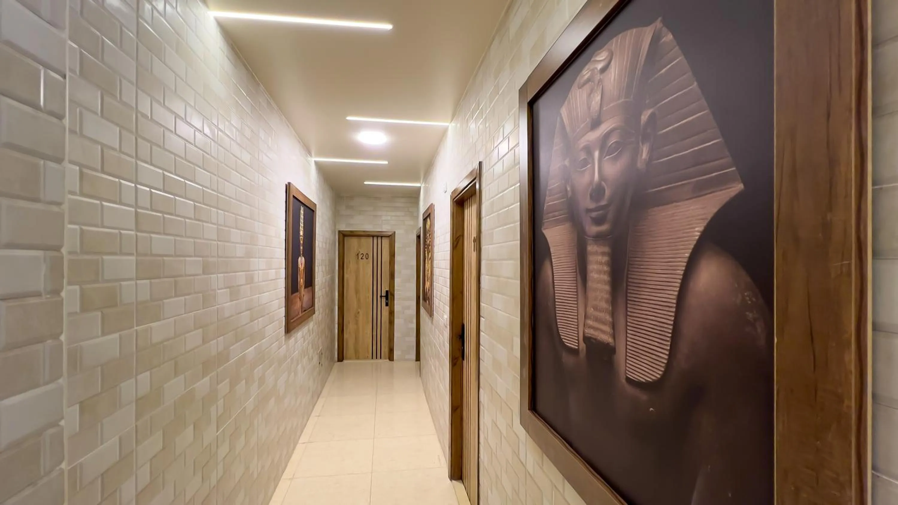Property building in Giza Pyramids View Inn