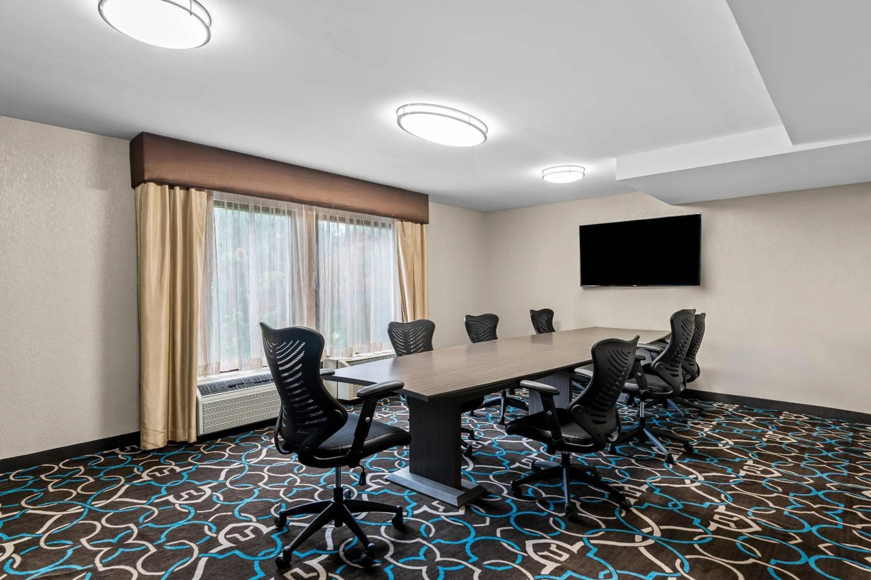 Meeting/conference room in Hotel Concord Syracuse, an Ascend Collection Hotel