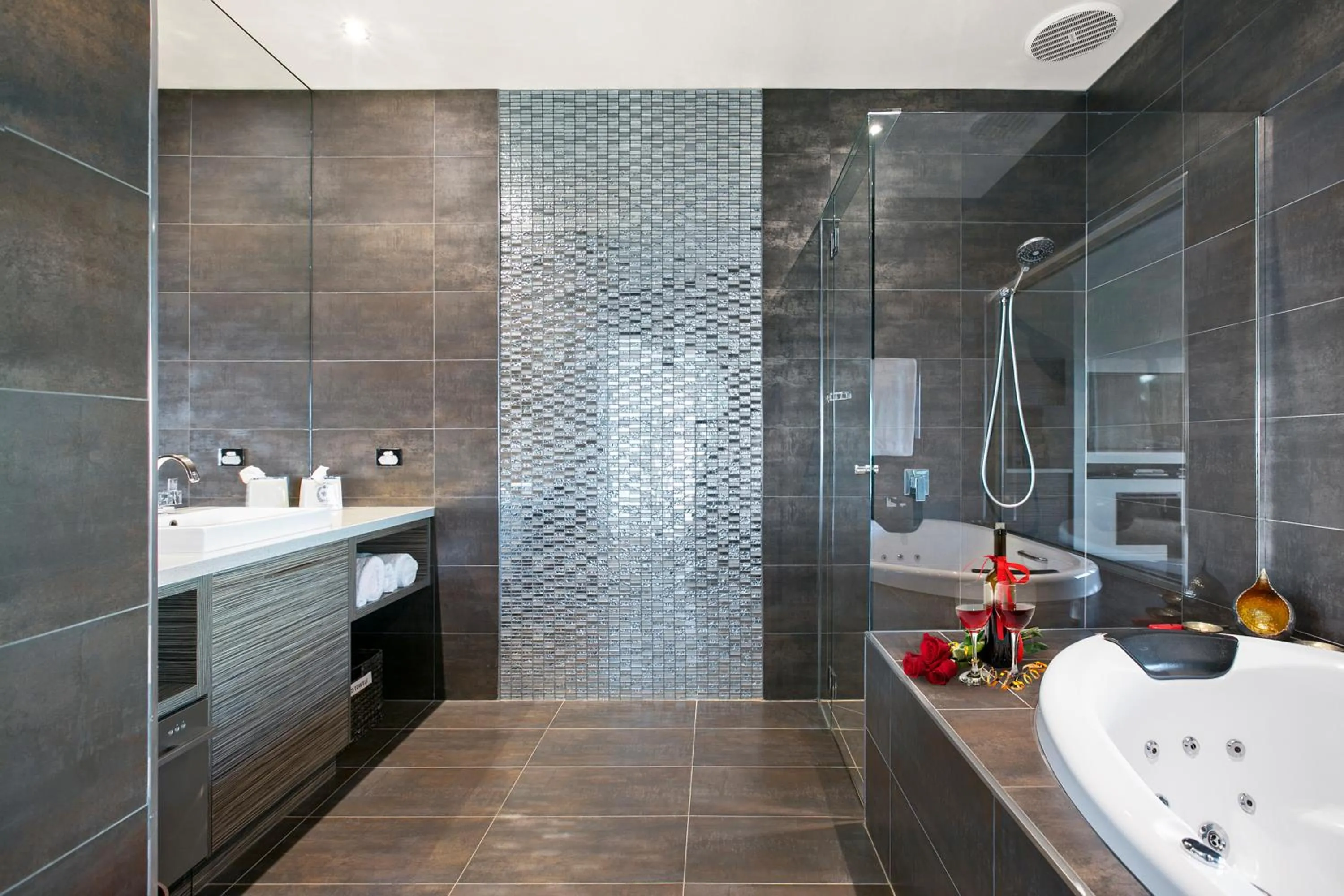 Shower in Arthurs Views