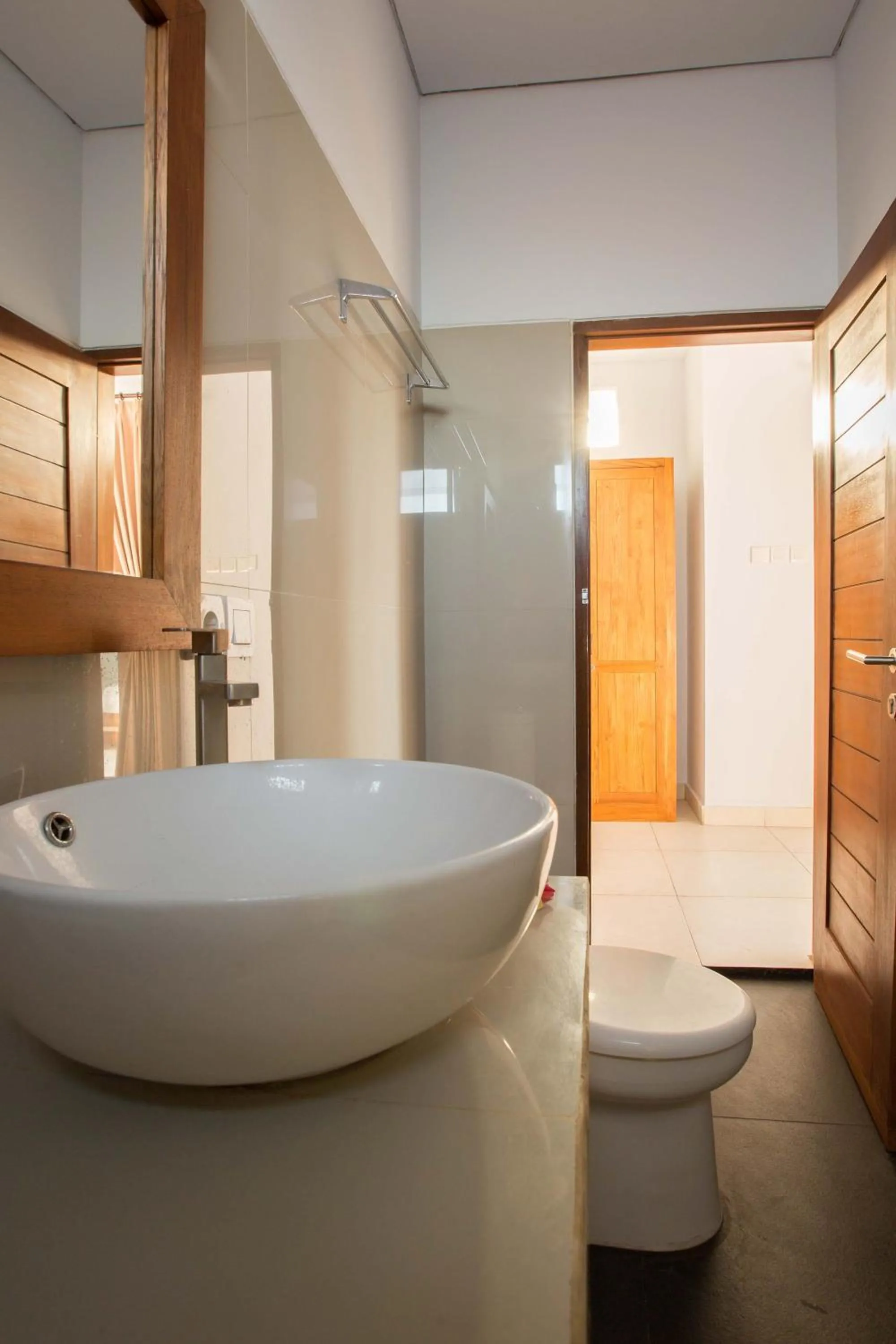 Shower in Pande Homestay