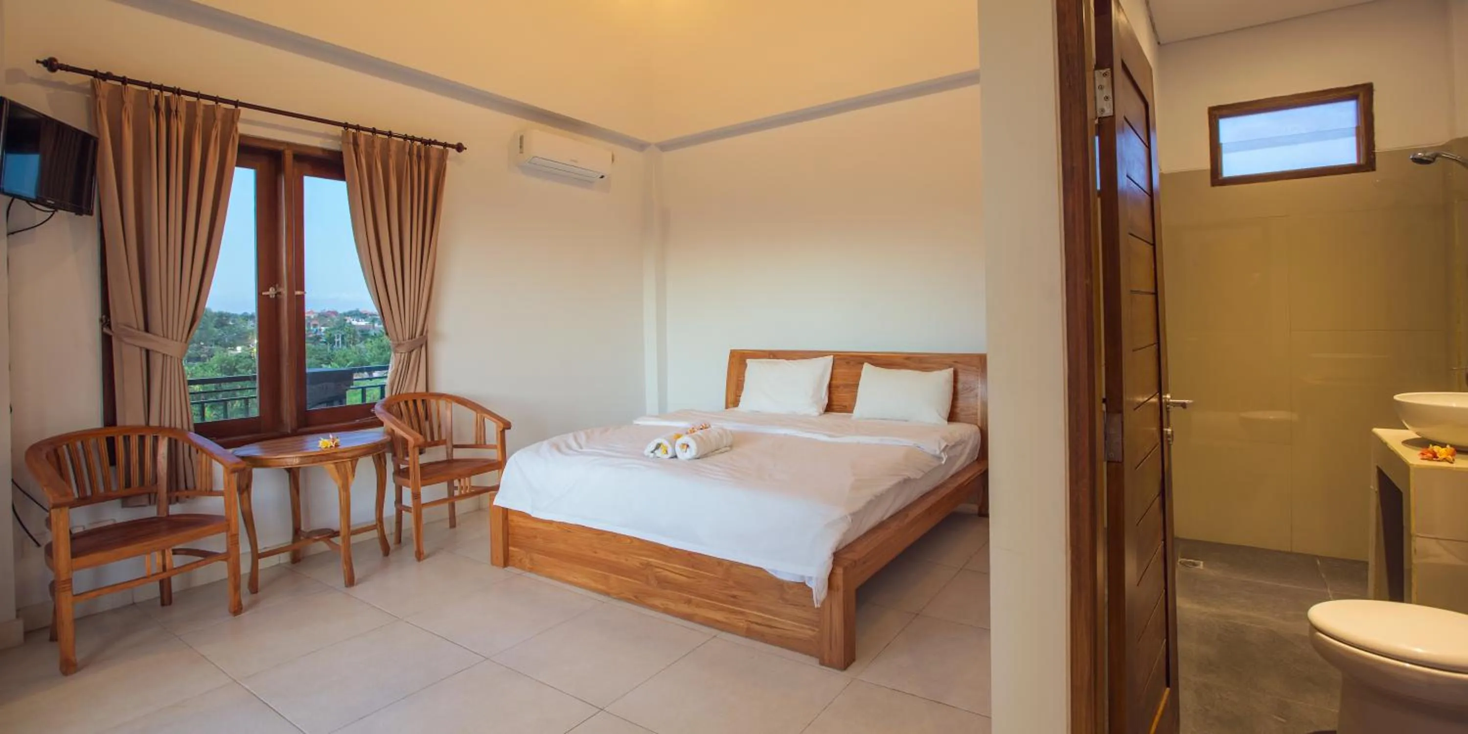 Bathroom, Bed in Pande Homestay