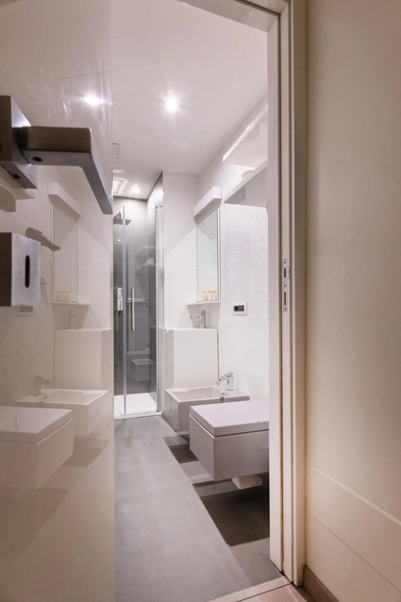 Bathroom in Navona Stay