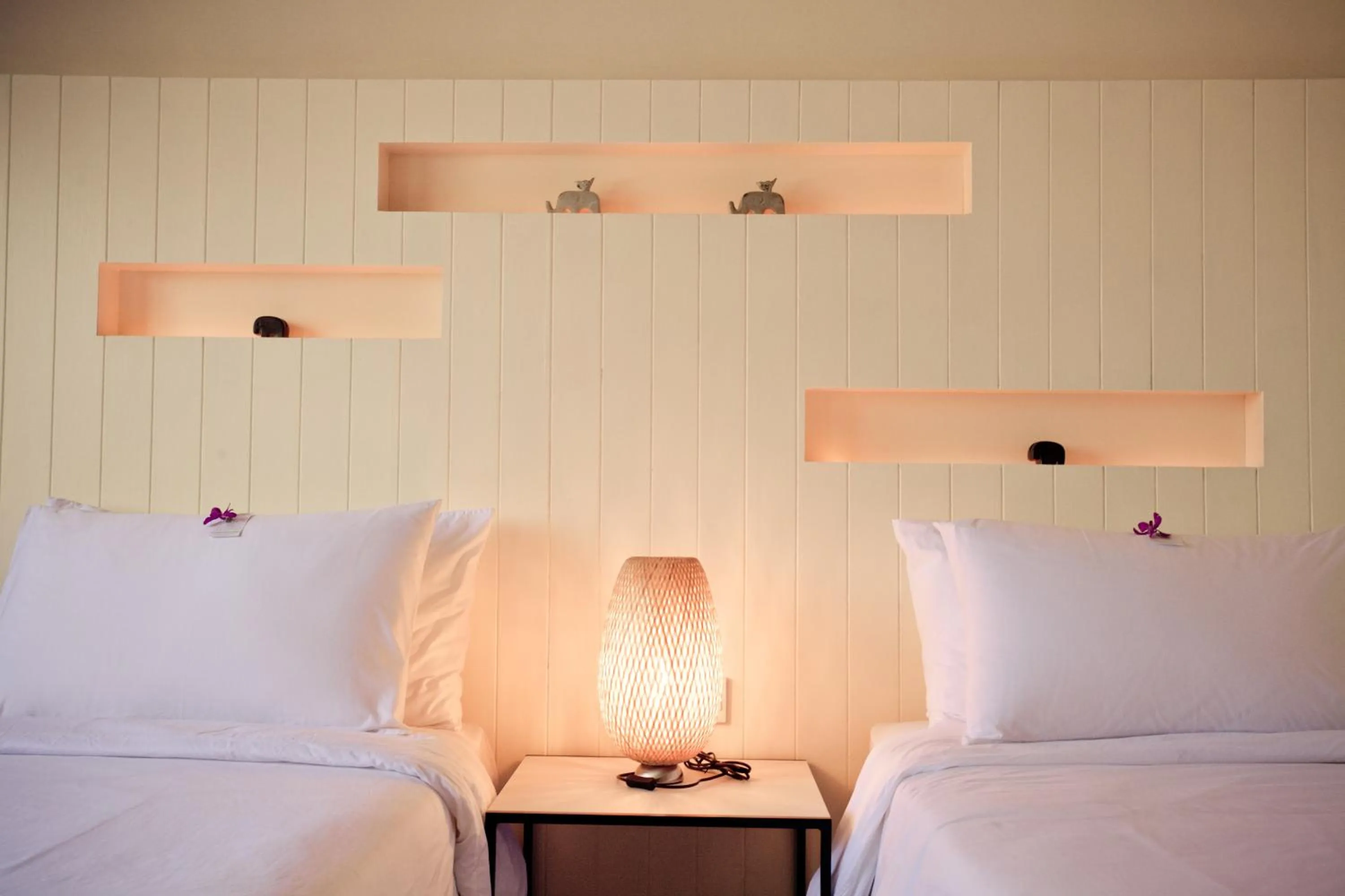 Photo of the whole room, Seating Area in Ploy Palace Hotel