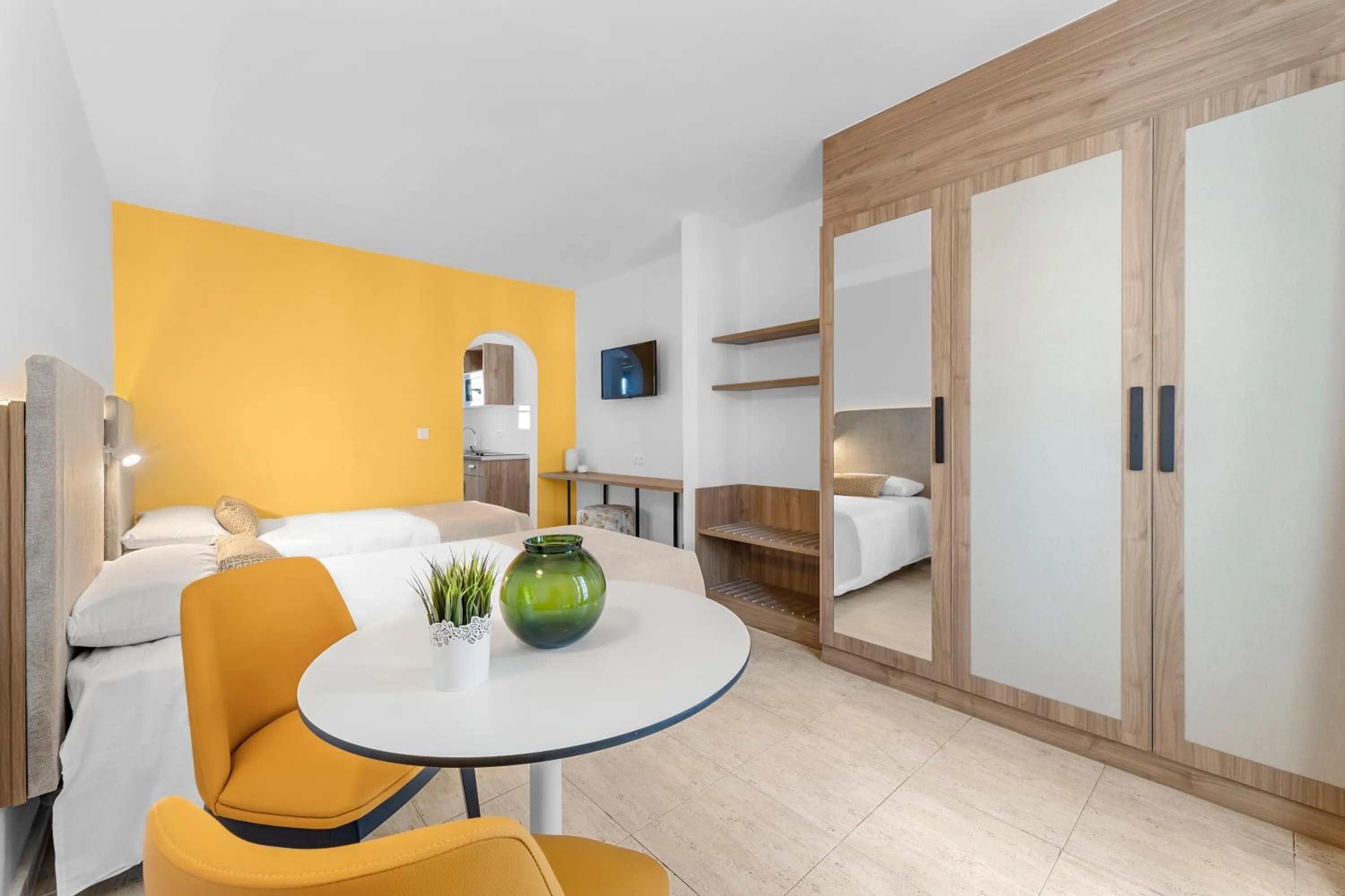 Bed in Apartamentos Tropicana