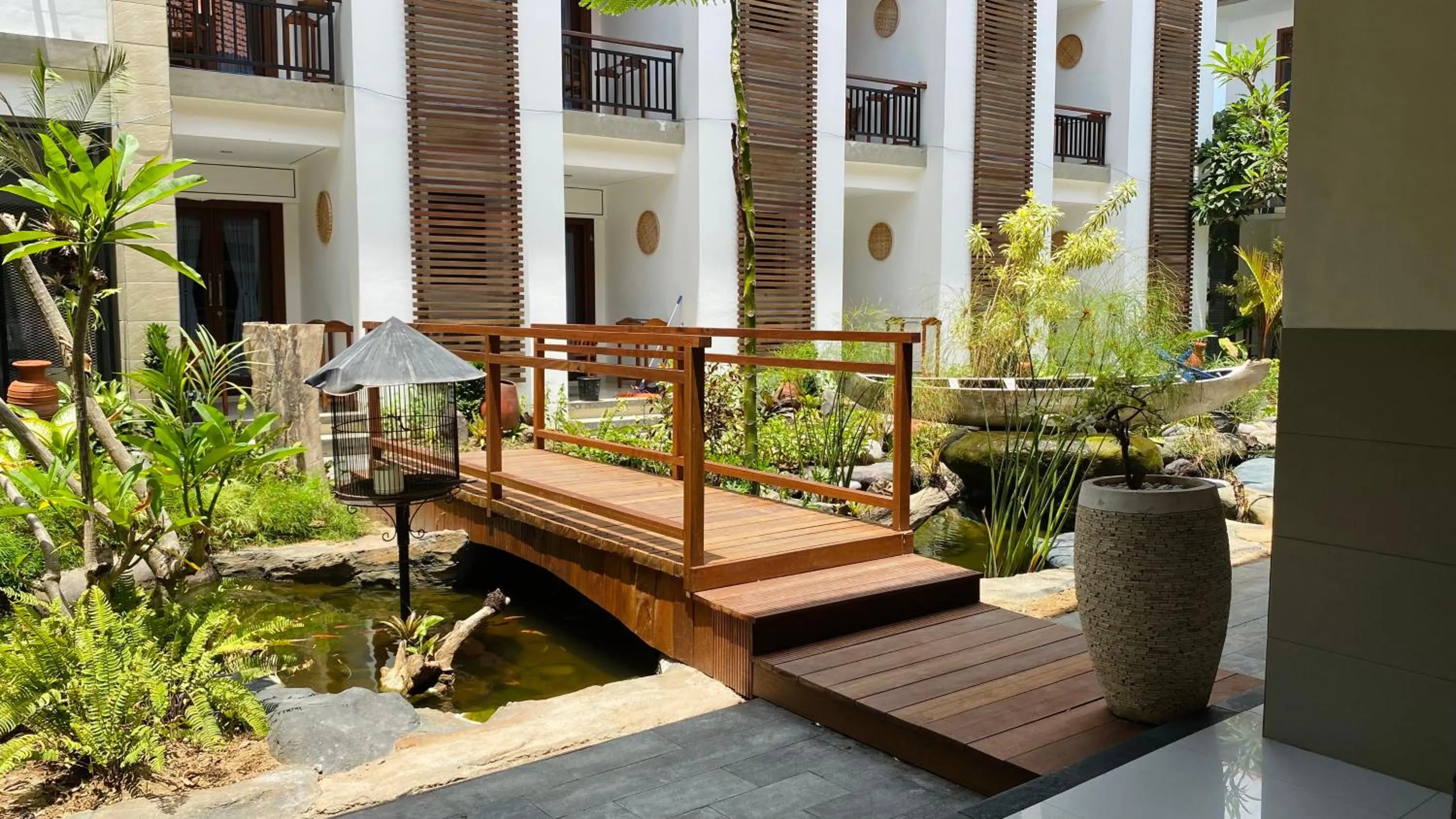 Garden in Sandat Hotel Legian