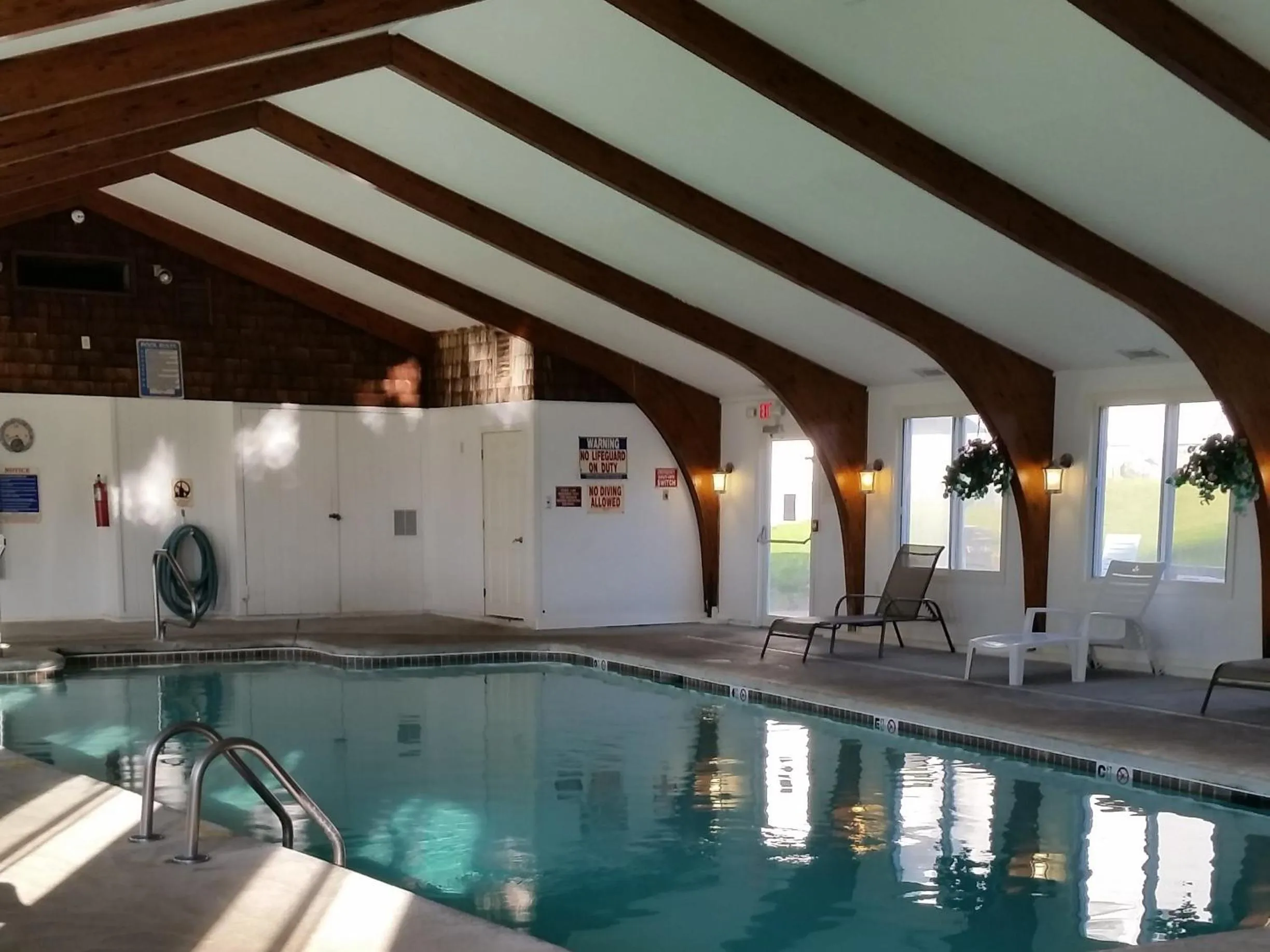 Pool view in Windrifter Resort