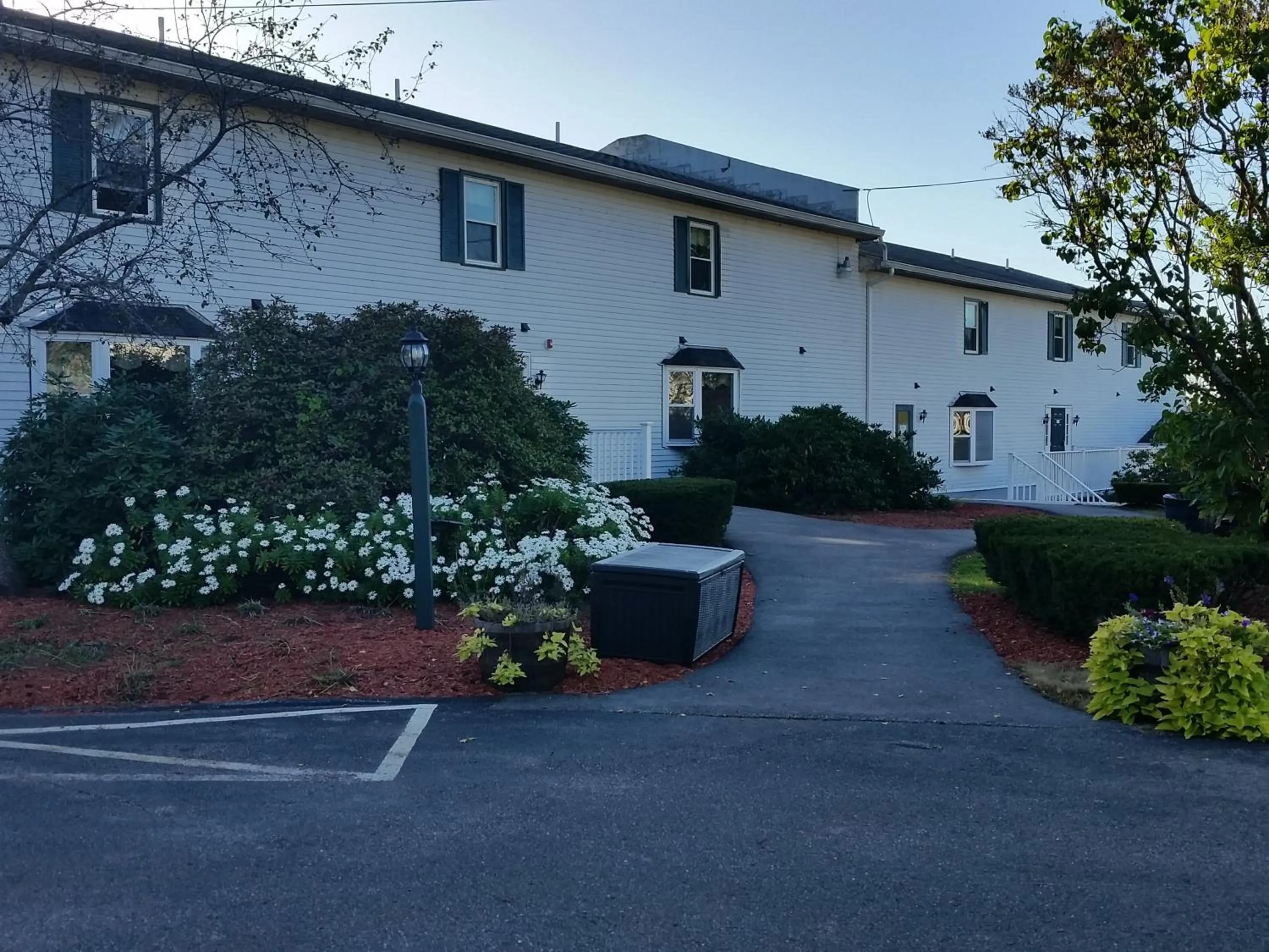 Property building in Windrifter Resort