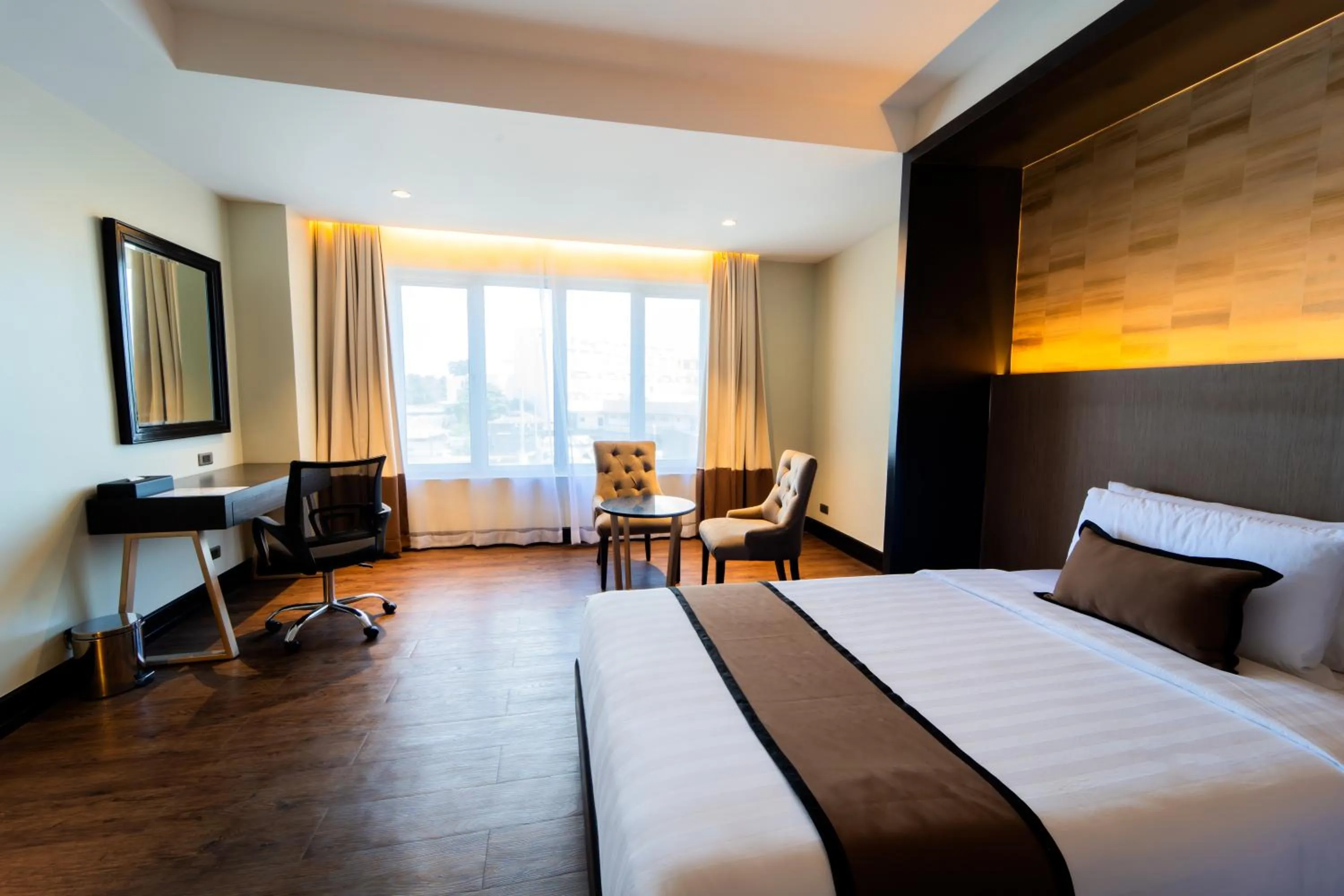 Bed in MetroCentre Hotel