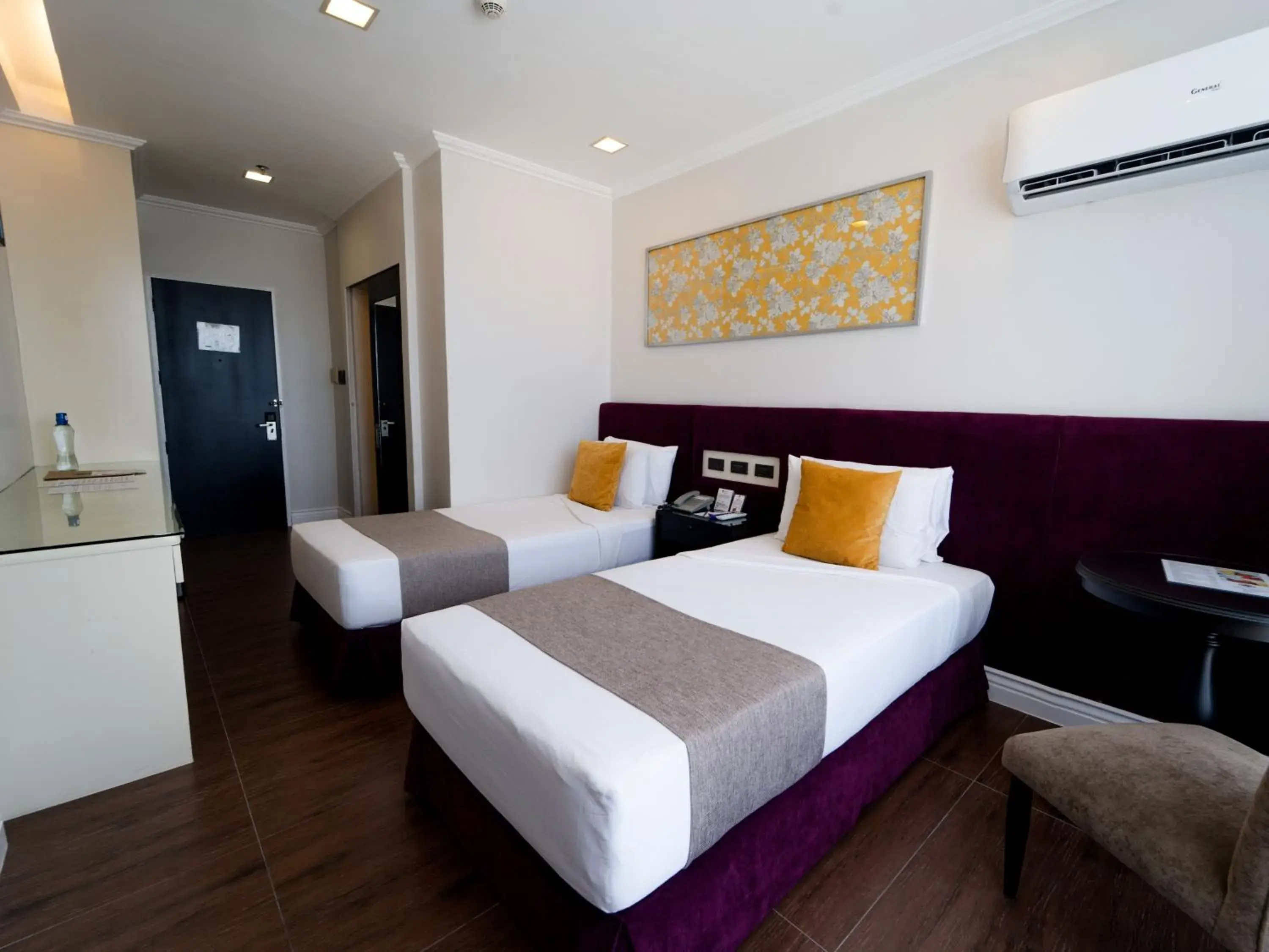 Superior Twin Room in MetroCentre Hotel Superior Twin Room in MetroCentre Hotel