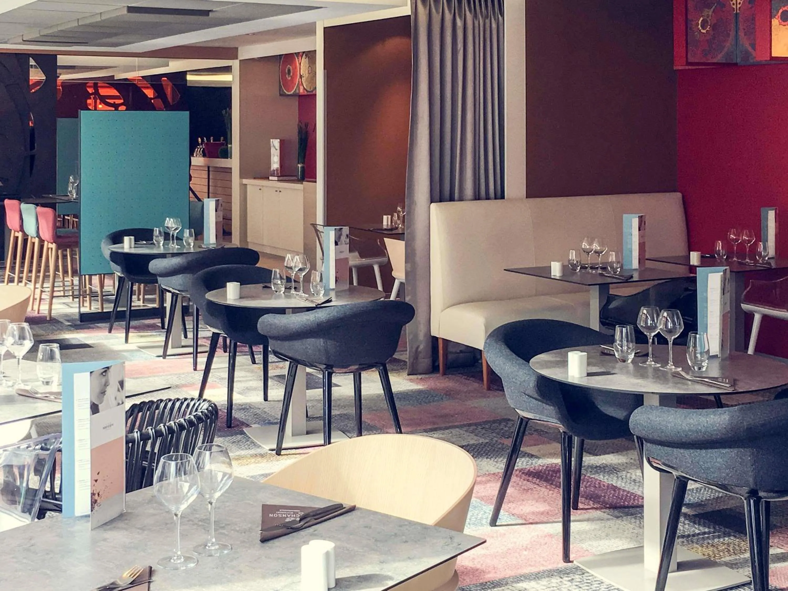 Restaurant/places to eat in Mercure Amiens Cathédrale