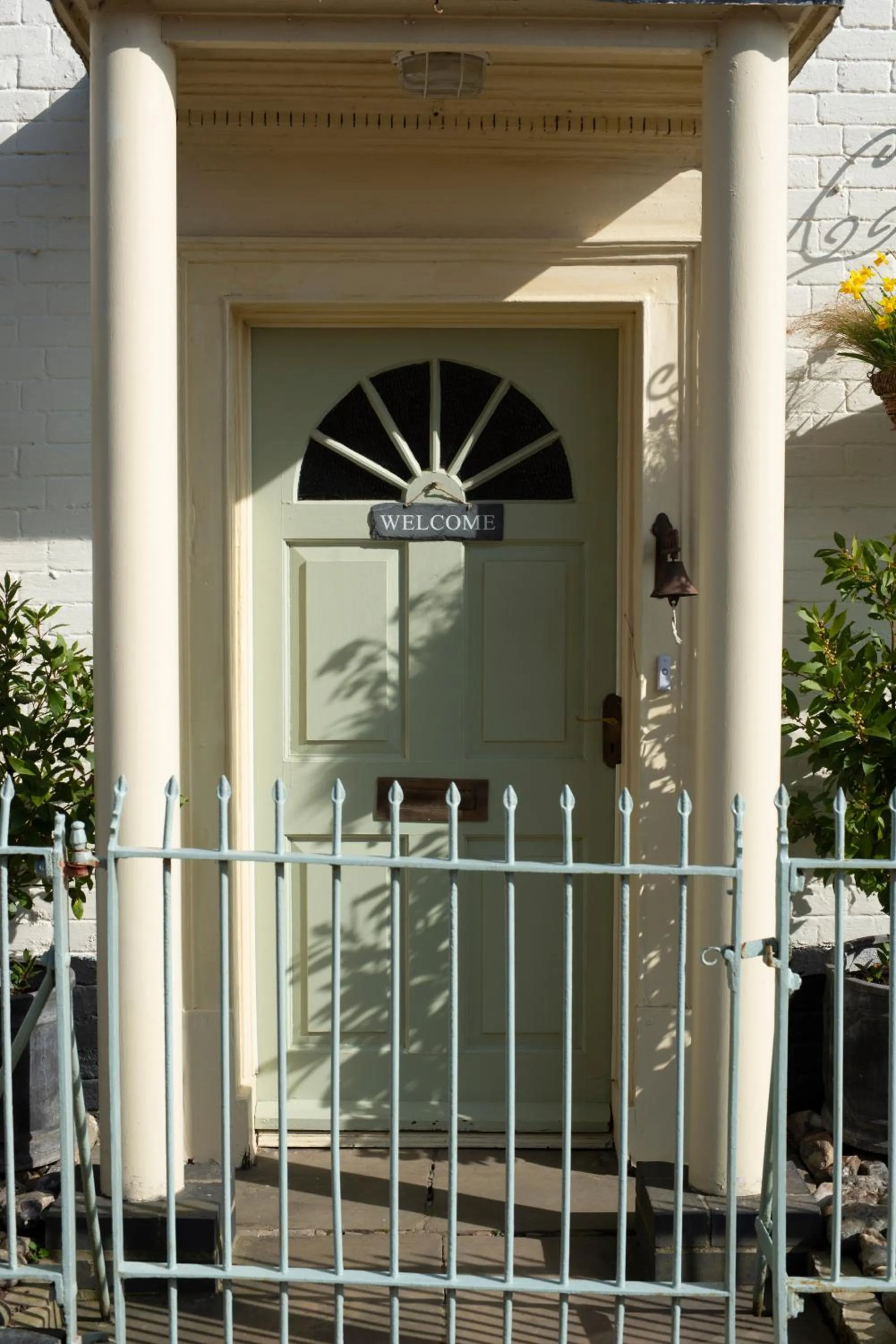 Facade/entrance in Regency Guest House