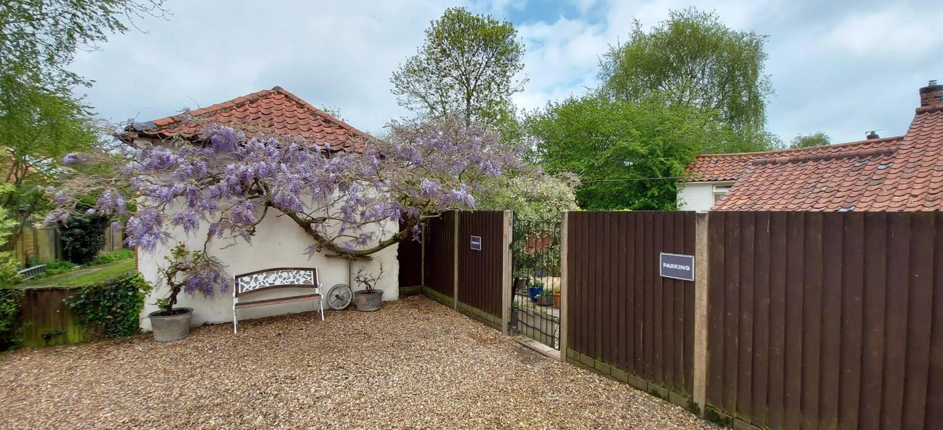 Parking in Regency Guest House