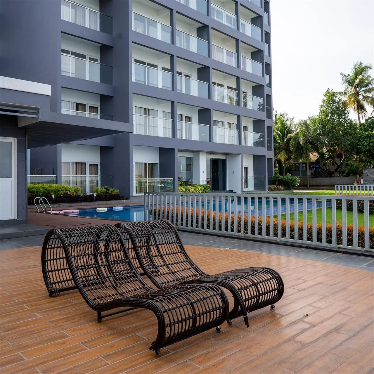 sunbed in Kent Baywatch Suites